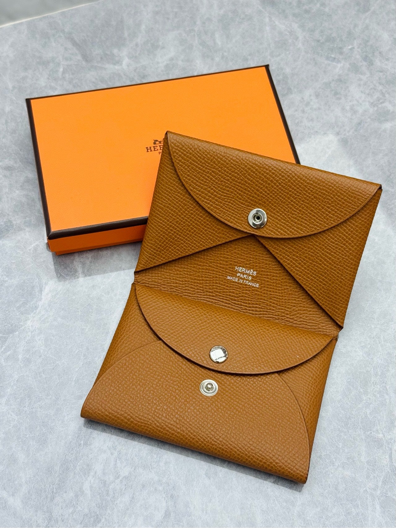 Hermès Calvi Duo card holder in Gold with original box