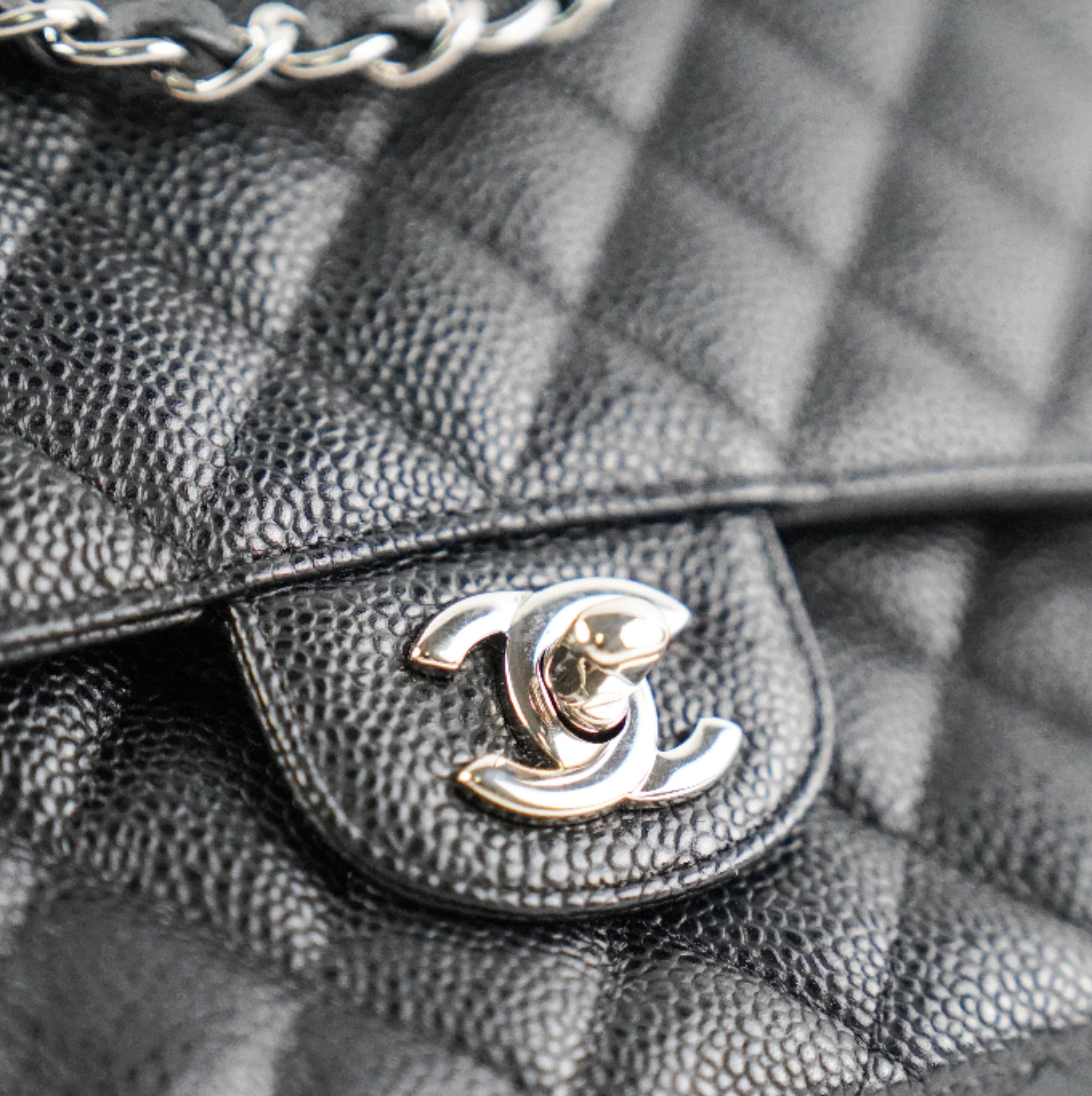 CHANEL MEDIUM DOUBLE CLASSIC FLAP CAVIAR BLACK/Silver