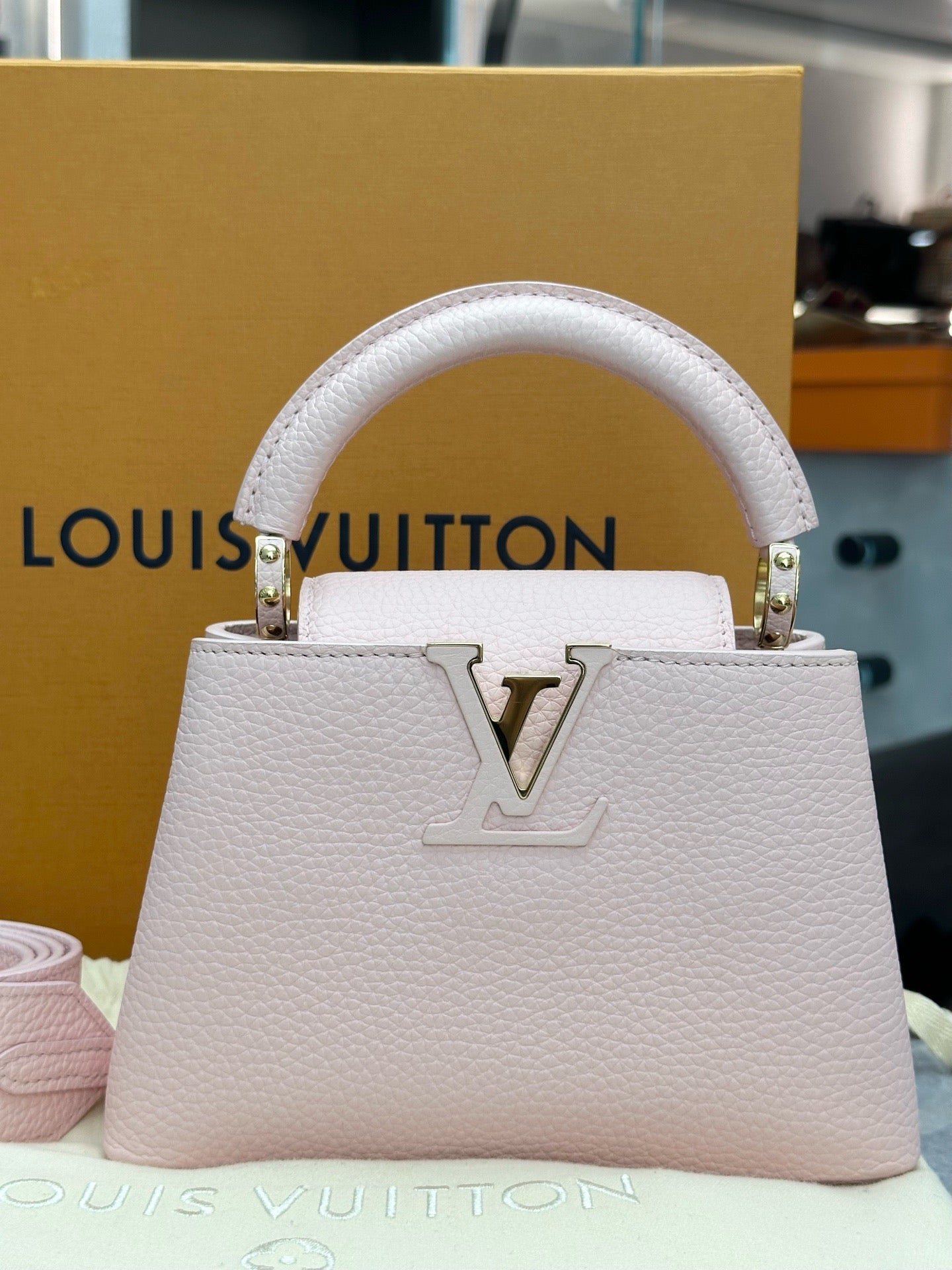Louis Vuitton Capucines BB bag in Pink Jasmin Taurillon leather