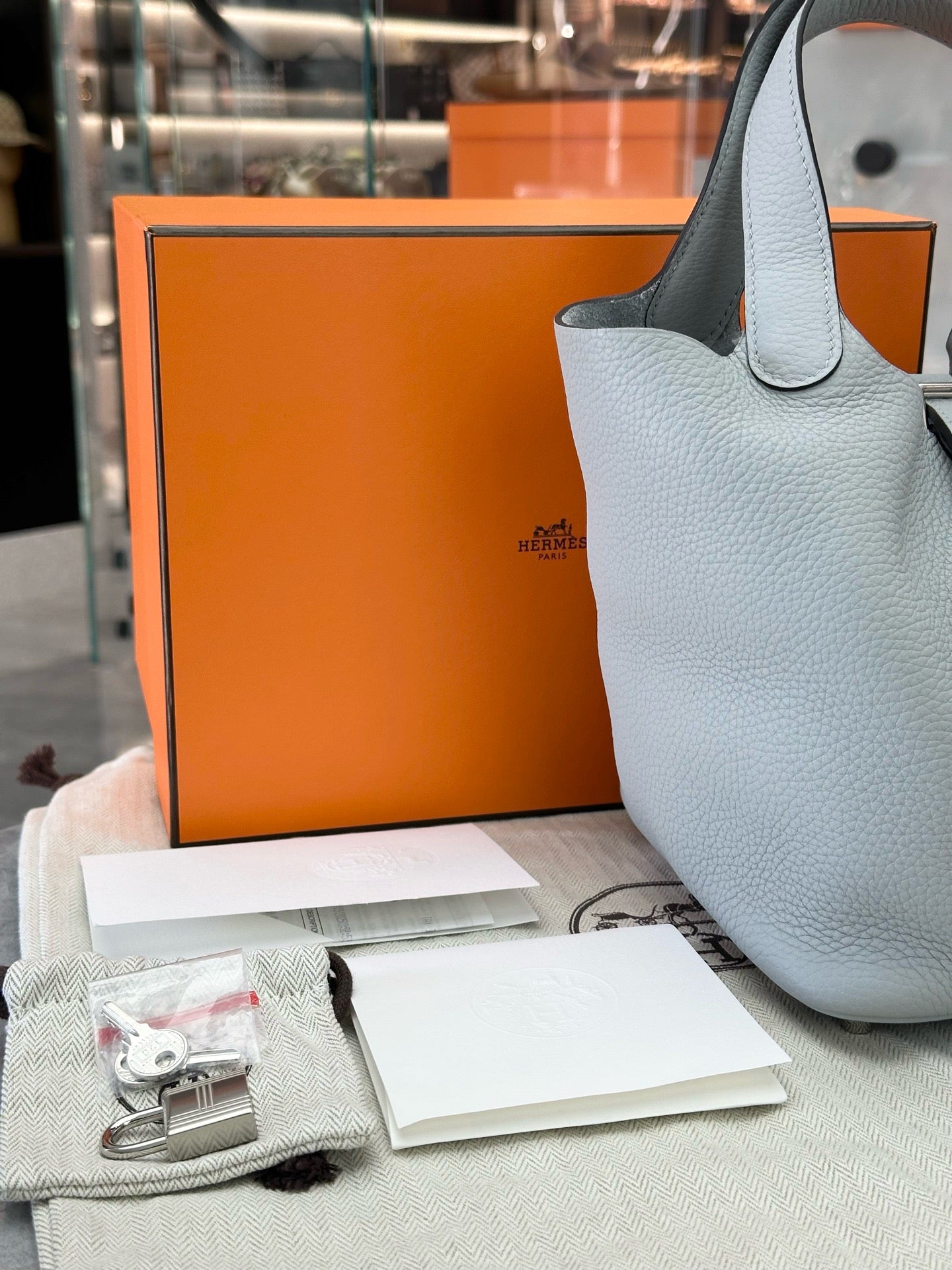 Hermès Picotin Lock 18 bag (K stamp)