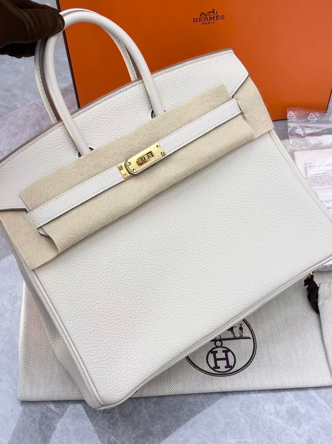 Hermes Birkin 25 Togo 8L Beton GHW (Z Stamp)