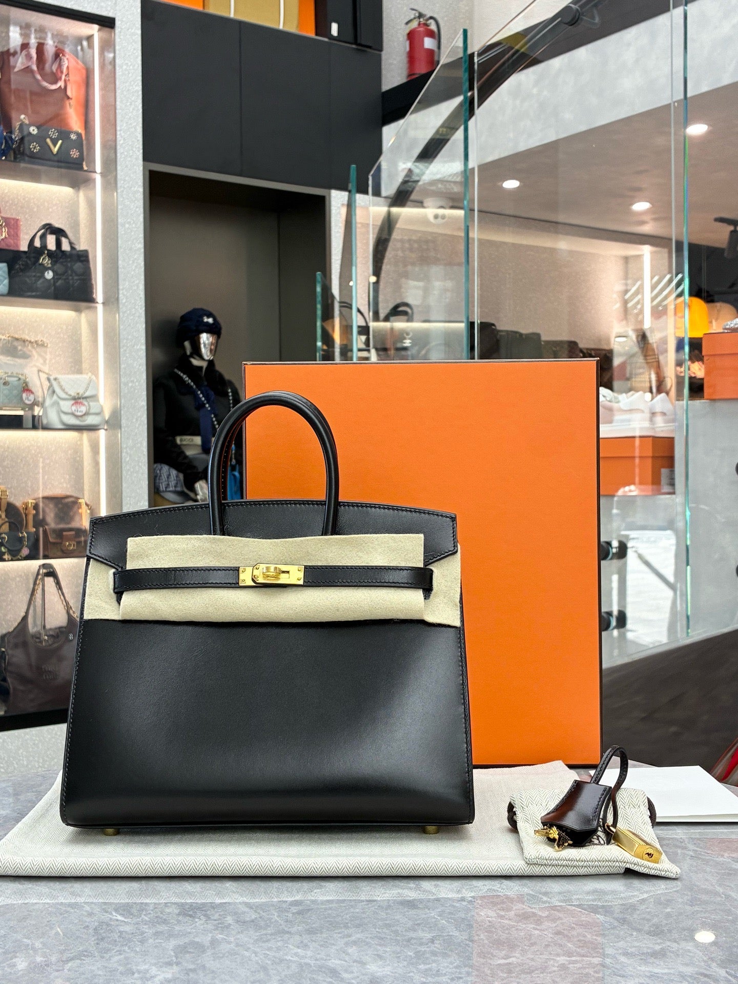 Hermès Birkin 30 Black in Sellier Box Leather with Gold Hardware Bag (K Stamp)