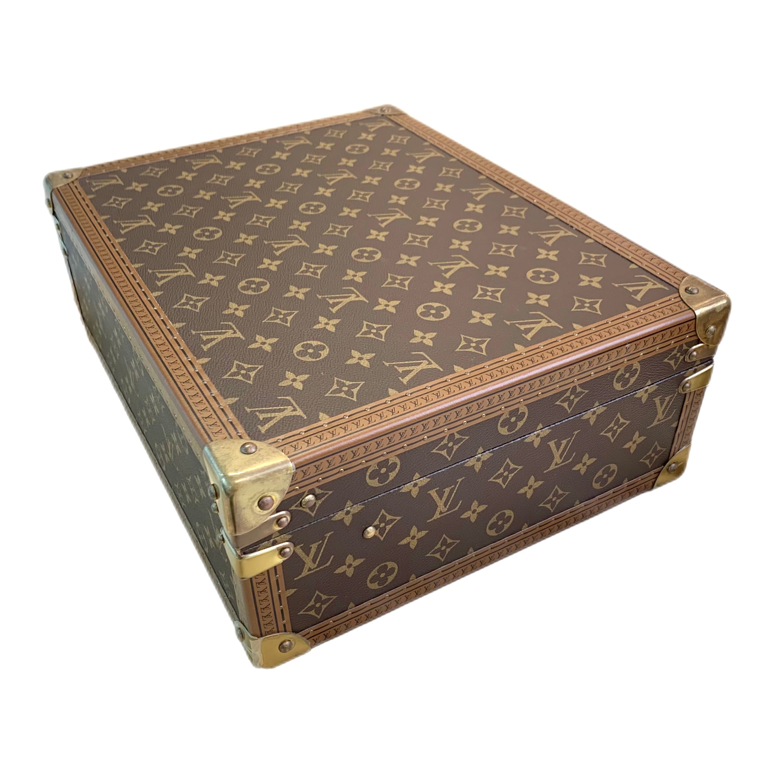 Louis Vuitton  Cotteville 40