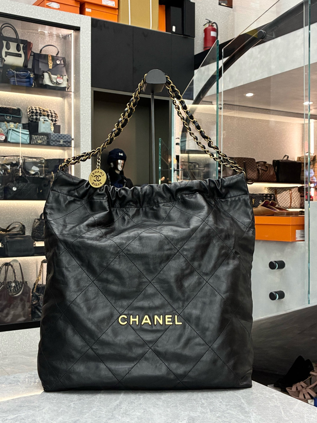 CHANEL 22 Large Hobo – Black Shiny Calfskin, Gold Hardware, Microchip Style, Good Pre-Owned