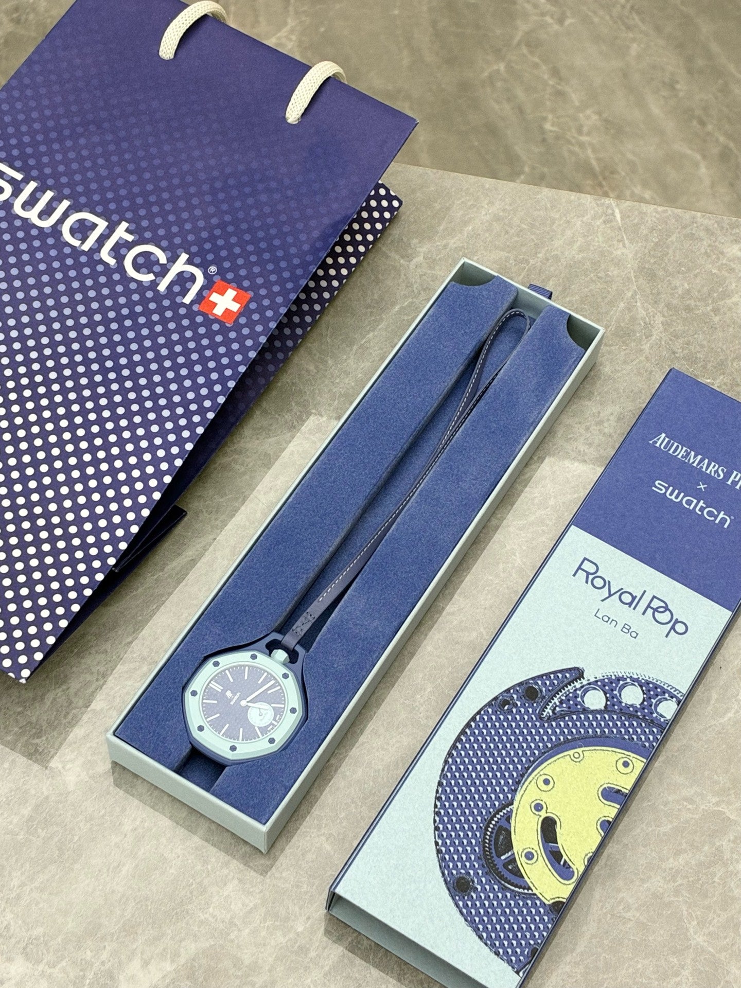 AUDEMARS PIGUET x SWATCH Royal Oak Collaboration Watch – Blue Dial (Mint Bezel)
