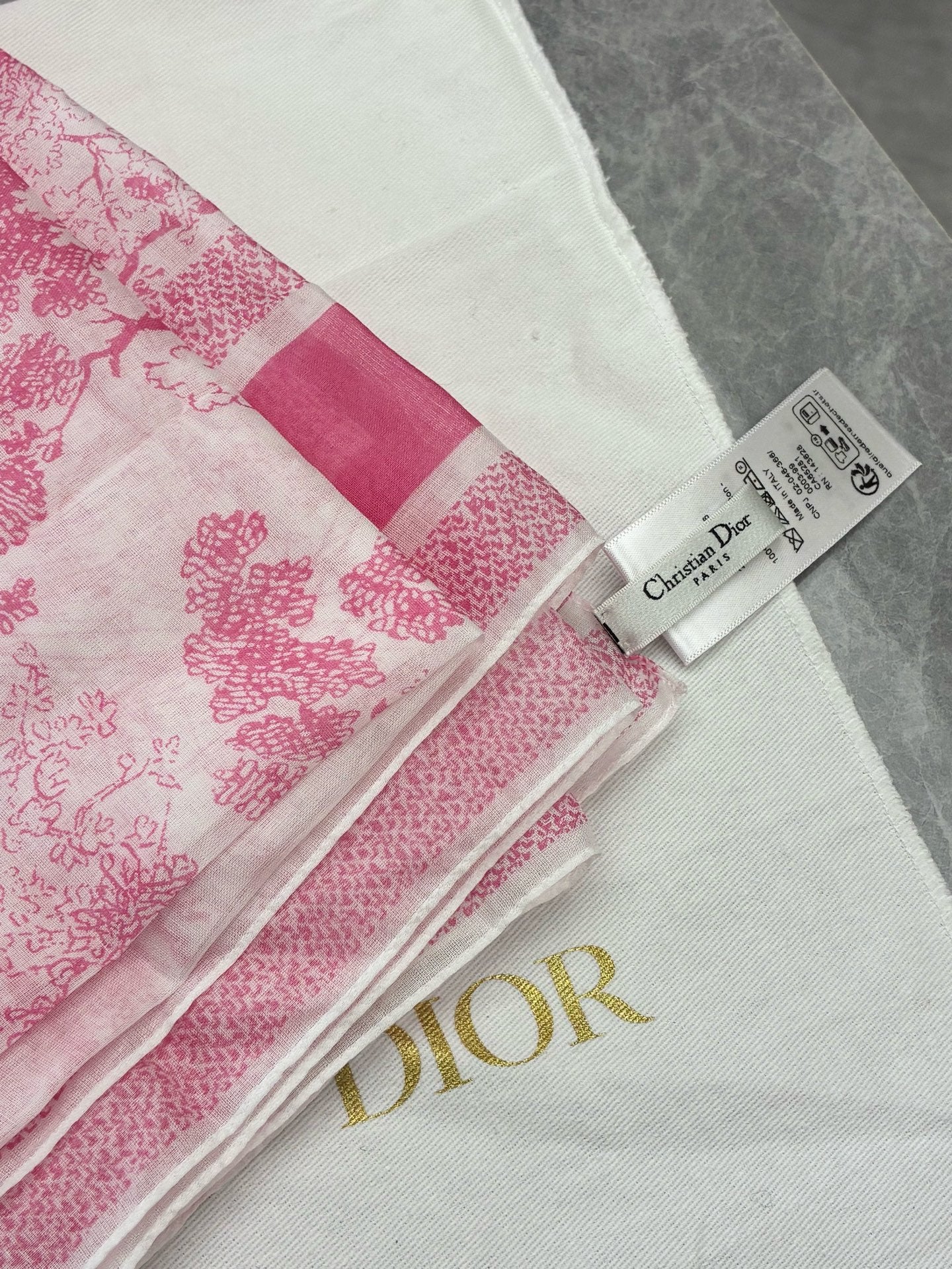DIOR Sauvage Zoo Collection Toile de Jouy Scarf – White & Candy Pink