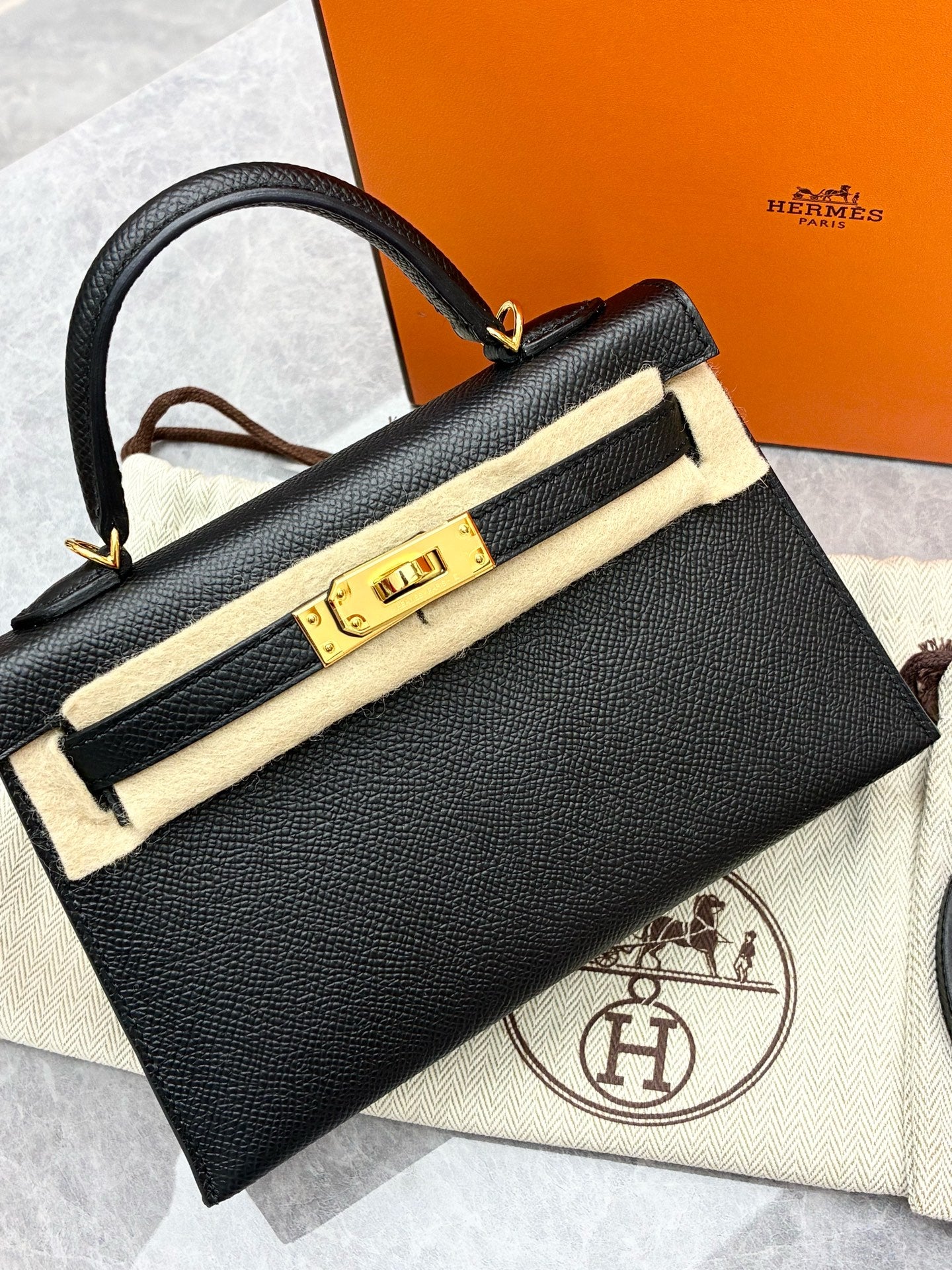Hermès Mini Kelly II – Black Epsom Leather, Gold Hardware, W Stamp