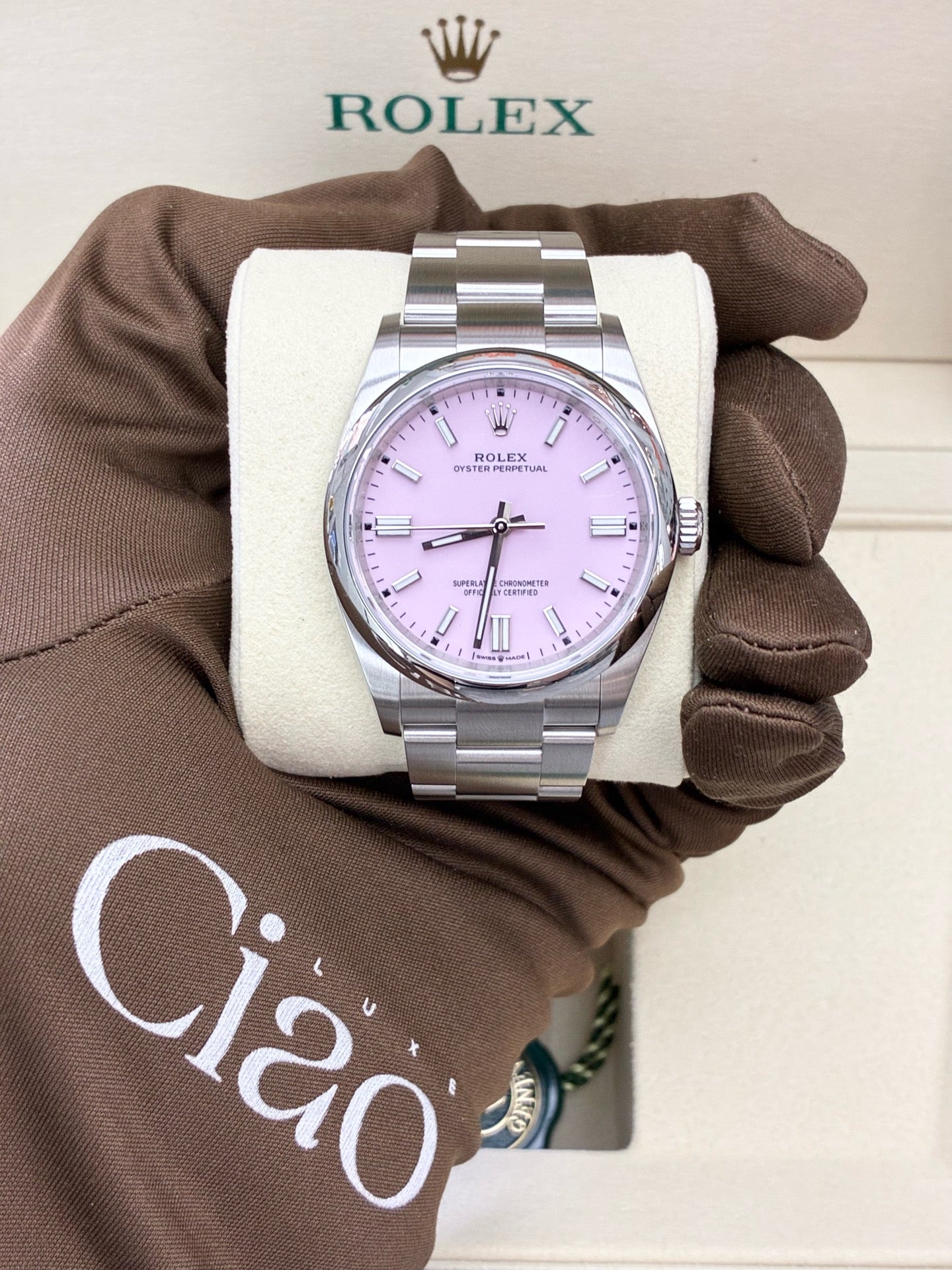 Rolex Oyster Perpetual 36 126000-0008 – Oystersteel, Candy Pink Dial, Oyster Bracelet, Brand New