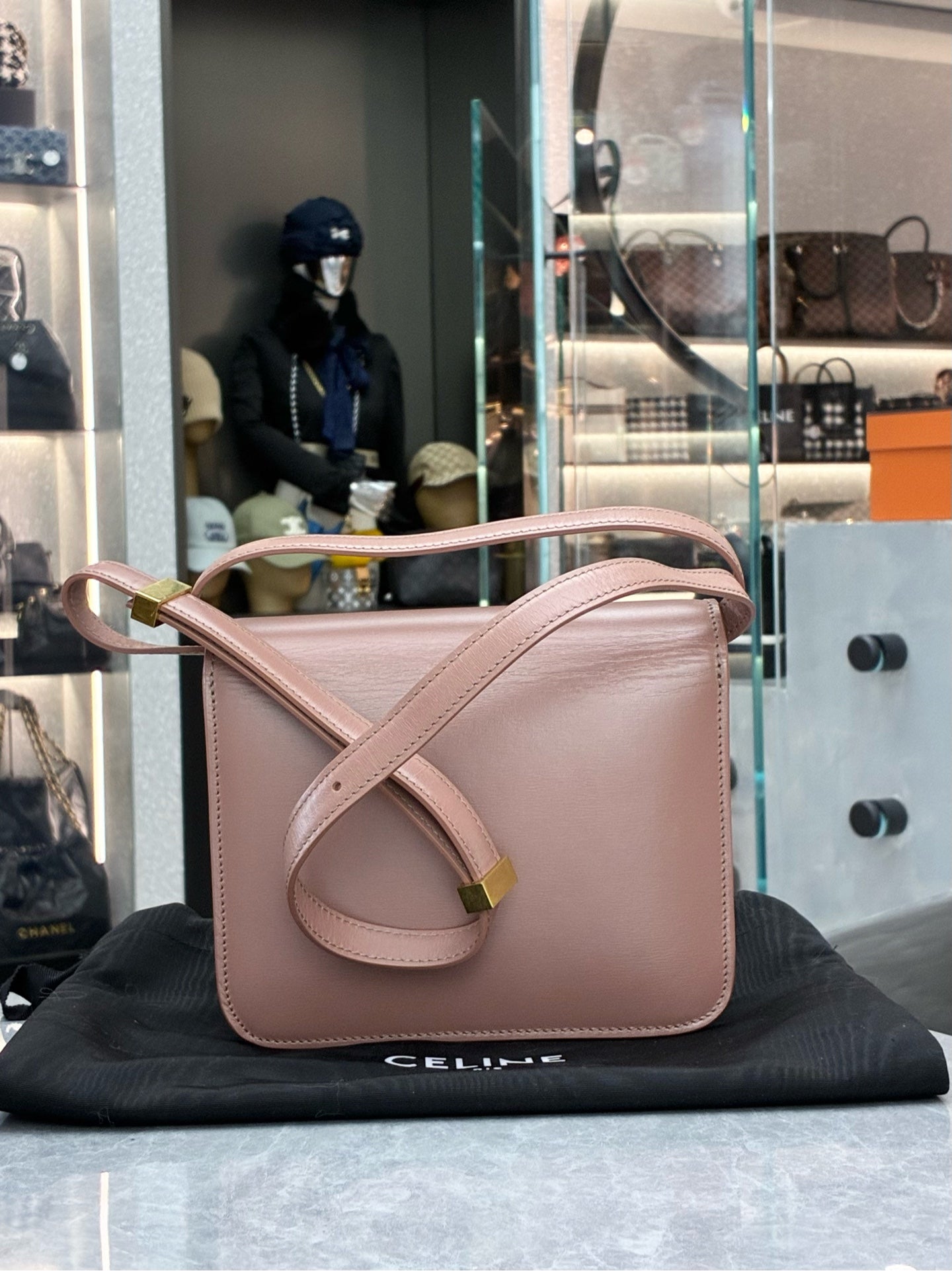 CELINE Box Teen – Dusty Rose Box Calfskin Leather, Gold Hardware, Pre-Owned
