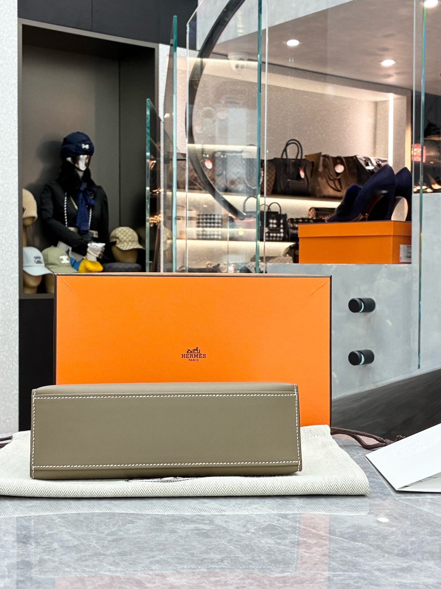 Hermès Mini Kelly – Elephant Grey Swift Leather, Palladium Hardware, G Stamp, Brand New