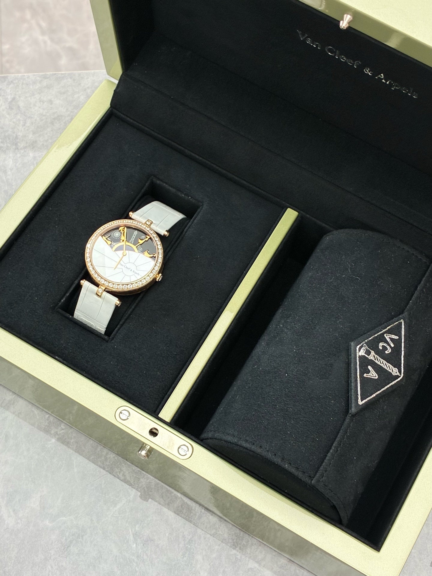 Van Cleef & Arpels Poetic Complications Watch – 18K Rose Gold, Diamond-Set, Pre-Owned