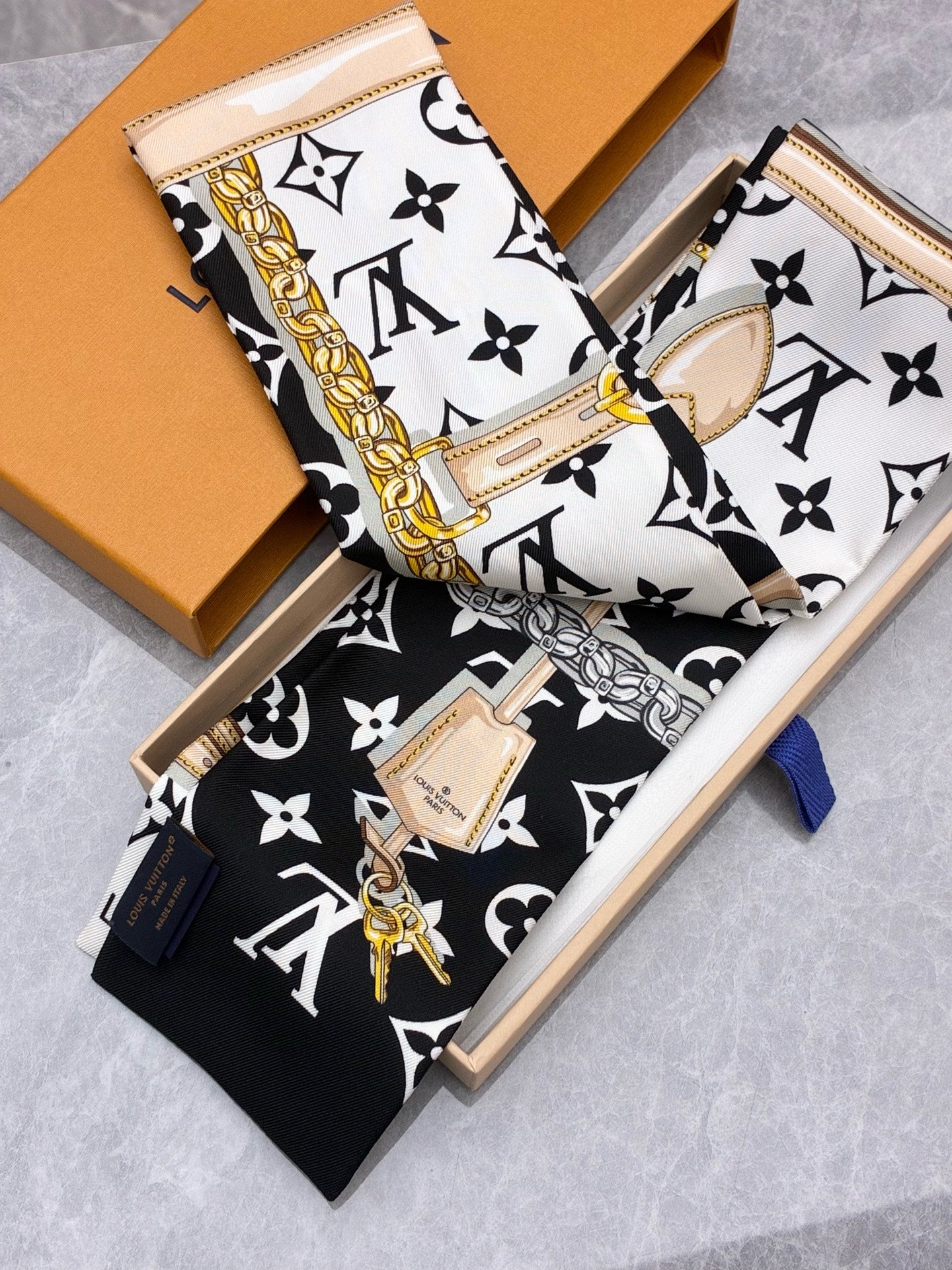 LOUIS VUITTON Twilly Silk Hair Band – Monogram Print, Pre-Owned