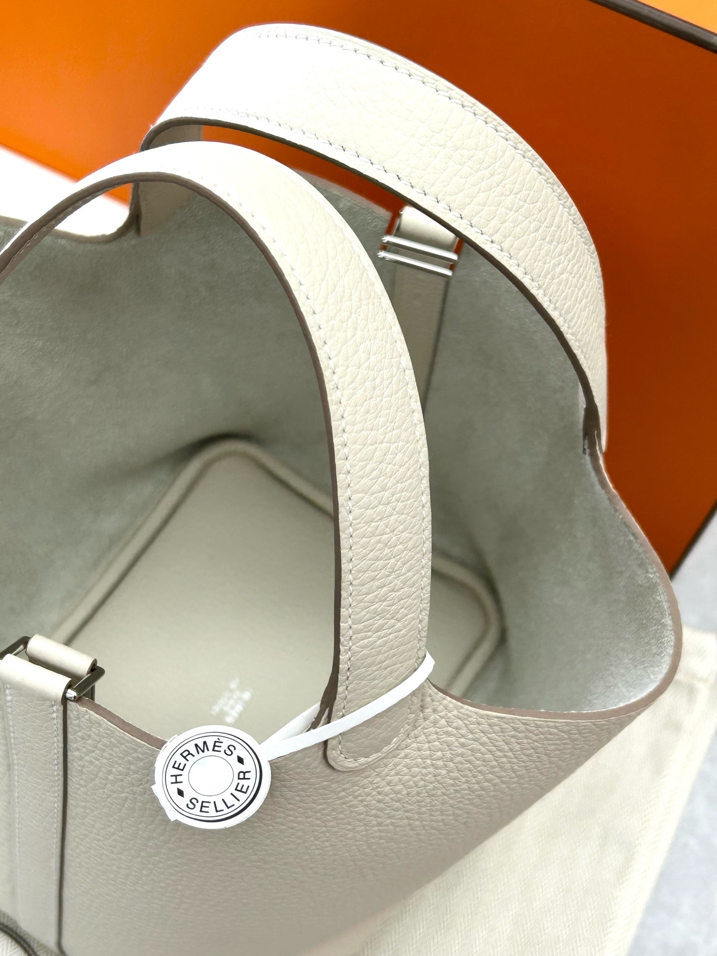 HERMÈS Picotin Lock 18 – Milkshake Taurillon Clemence Leather, Palladium Hardware, Brand New
