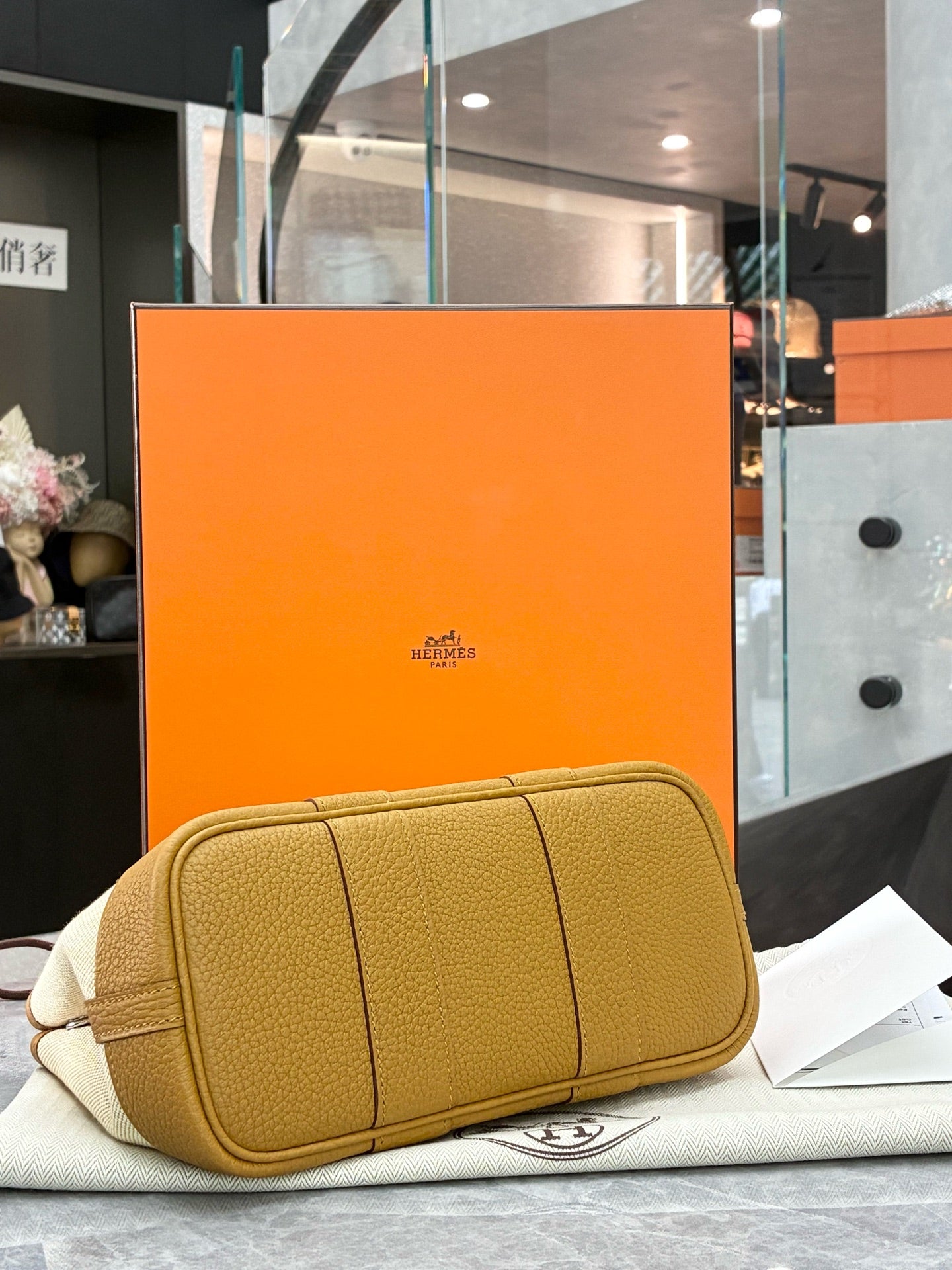 HERMÈS Garden Party 30 – Sesame Negonda Leather & Cream Toile Canvas, Palladium Hardware, Brand New