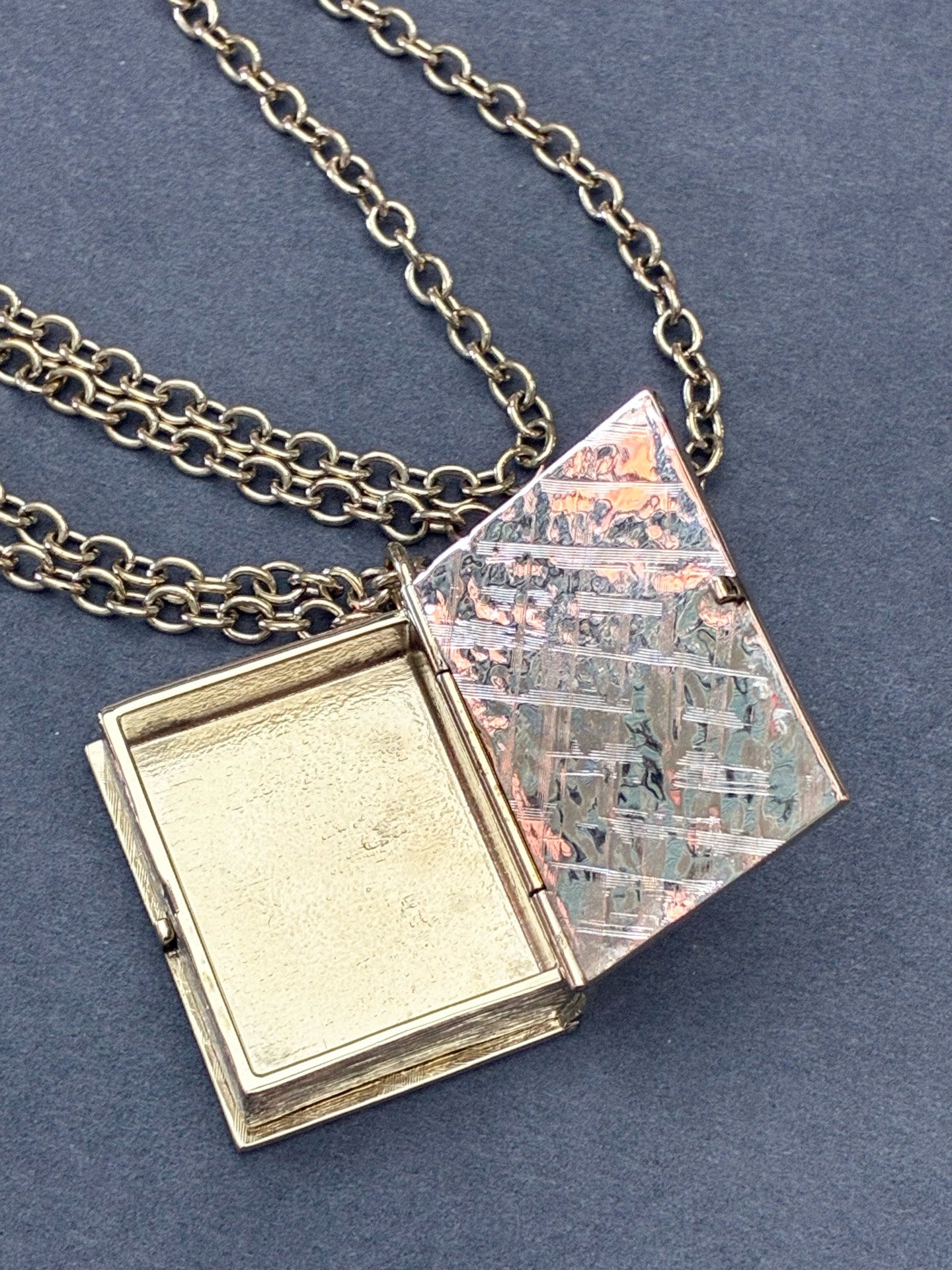 CHANEL Lion Spellbook Necklace – Gold-Tone Metal, Lion & CC Motif, Very Good Pre-Owned