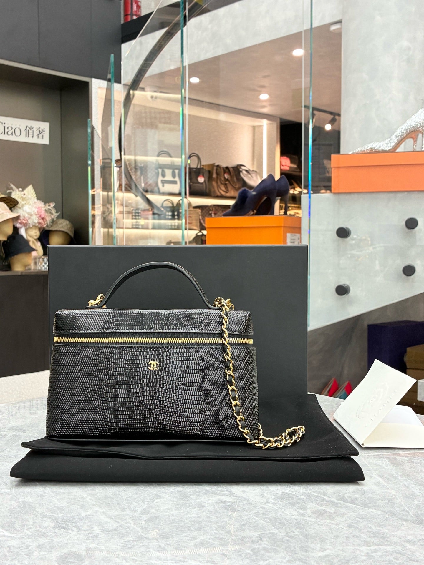 CHANEL 26A Lunch Bag – Lizard-Embossed Calfskin Leather, Full Set, Brand New
