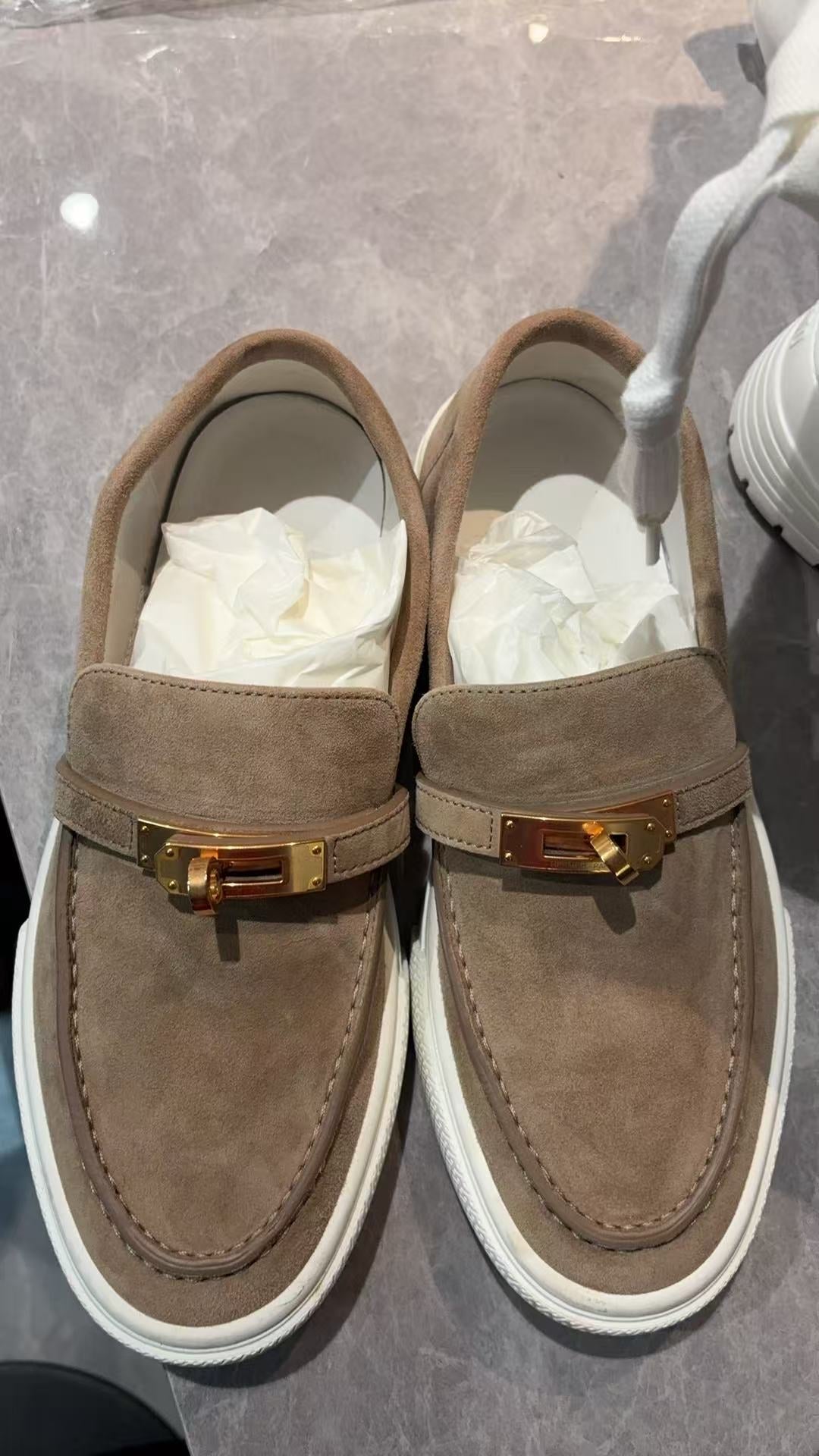 HERMÈS Game Sneaker – Brown Suede, EU 37, Pre-Owned