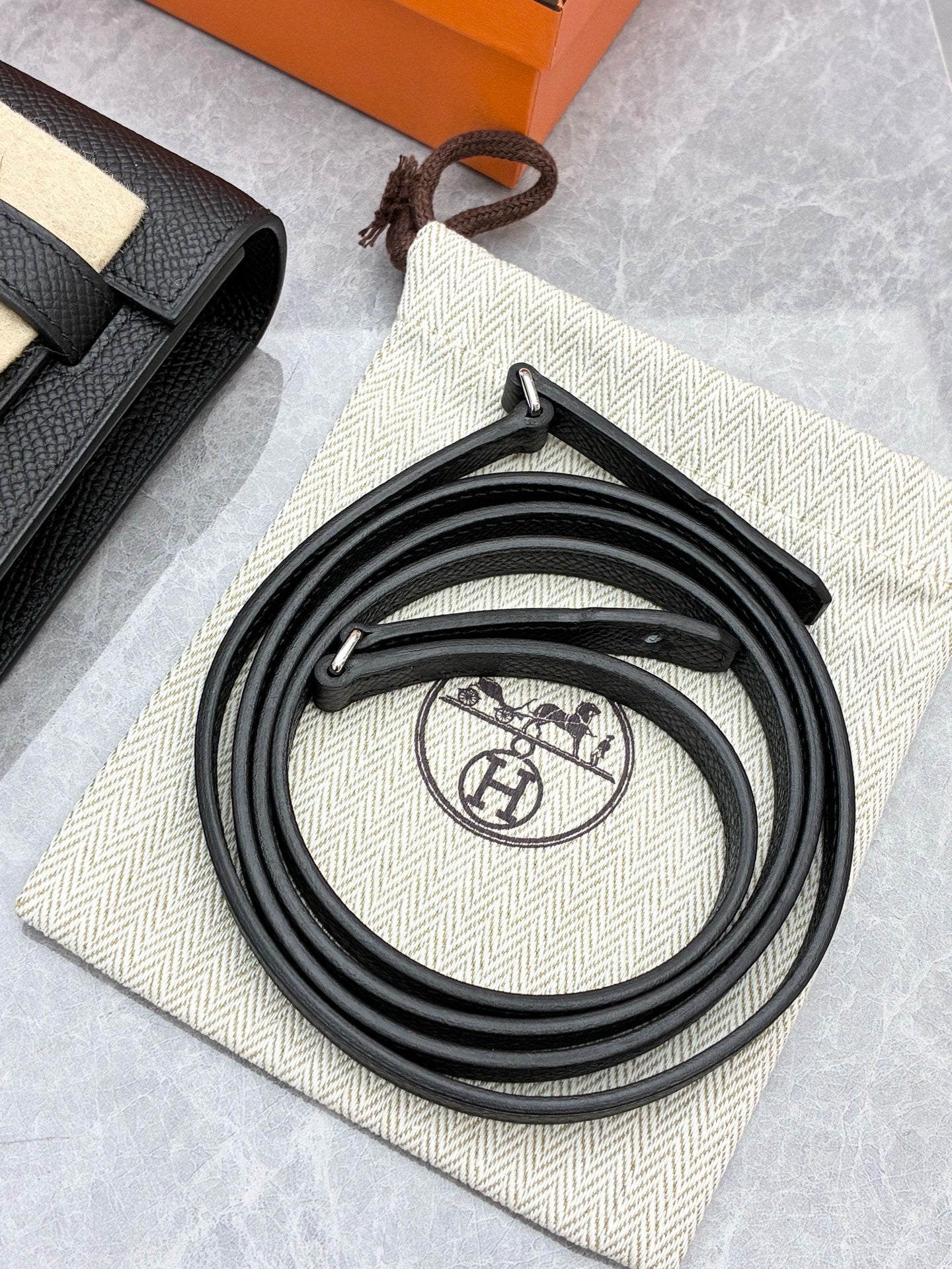 HERMÈS Kelly to Go Wallet – Black Epsom Leather, Palladium Hardware, G Stamp, Brand New