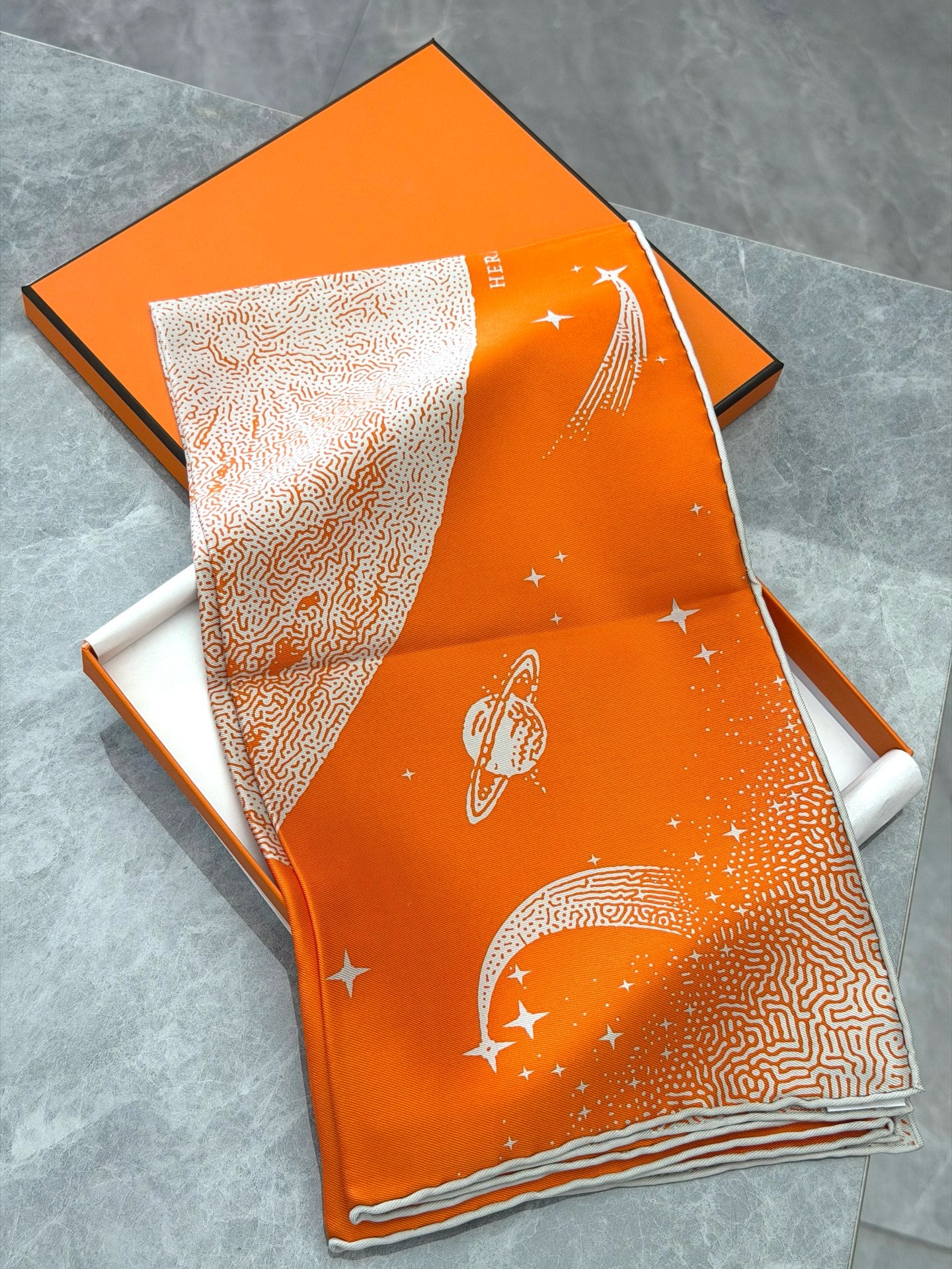 HERMÈS Carré 70 Silk Twill Scarf – Clair de Lune Pegasus, Orange, 70 × 70 cm, Brand New