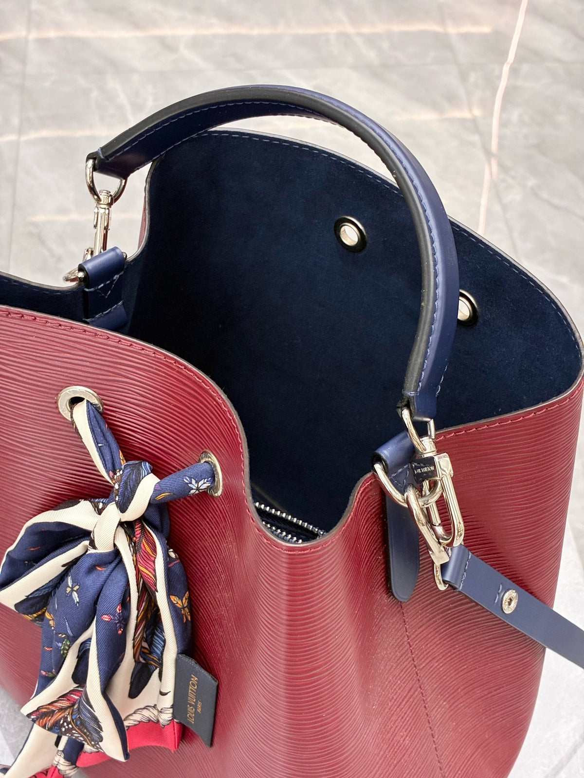 LOUIS VUITTON Noé Bucket Bag – Epi Leather in Rouge Fauviste, Gold Hardware, Good Pre-Owned
