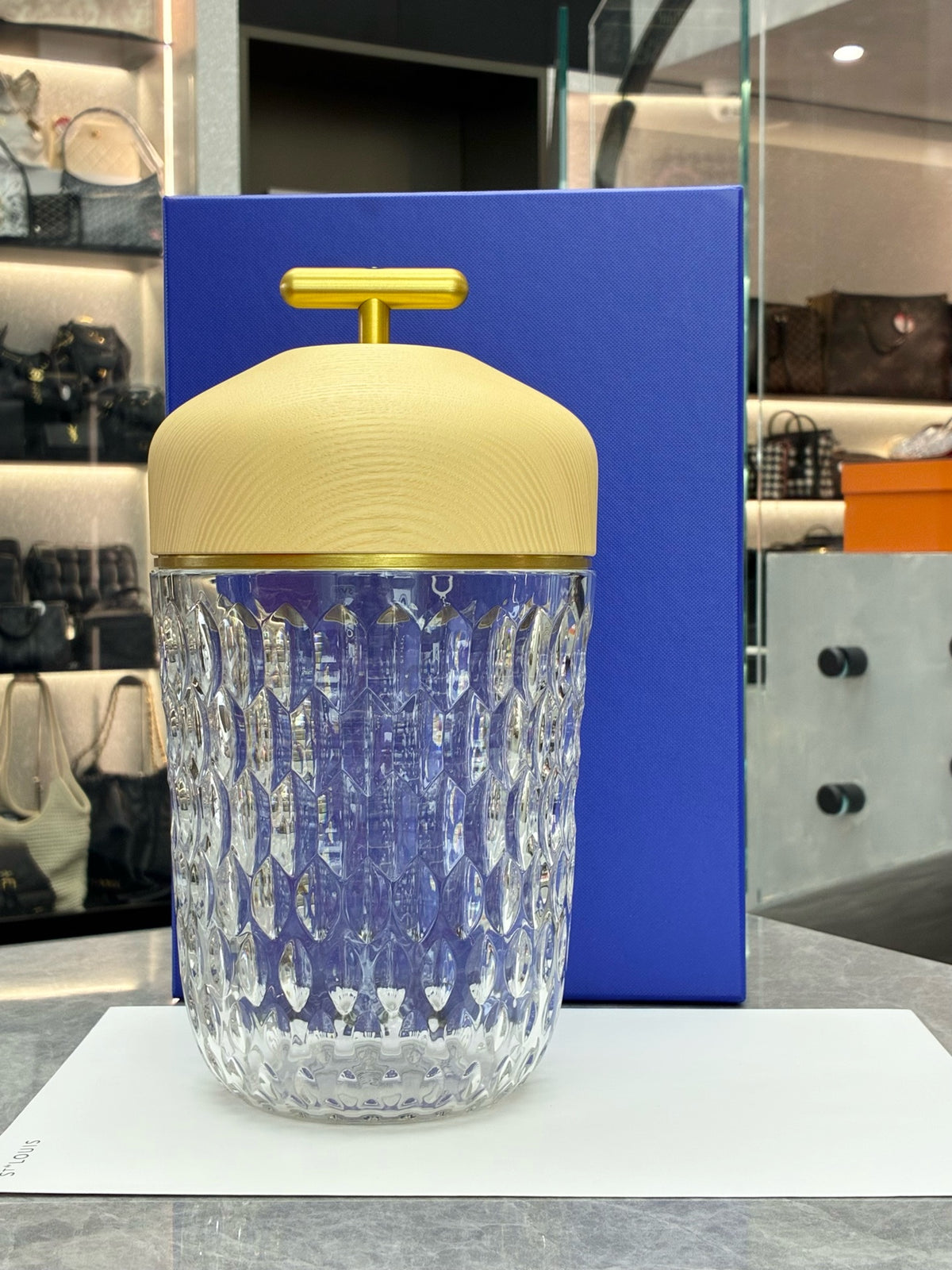 HERMÈS June 128 Saint-Louis Portable Pinecone Lamp – Natural Wood, 5 Brightness Levels, Brand New