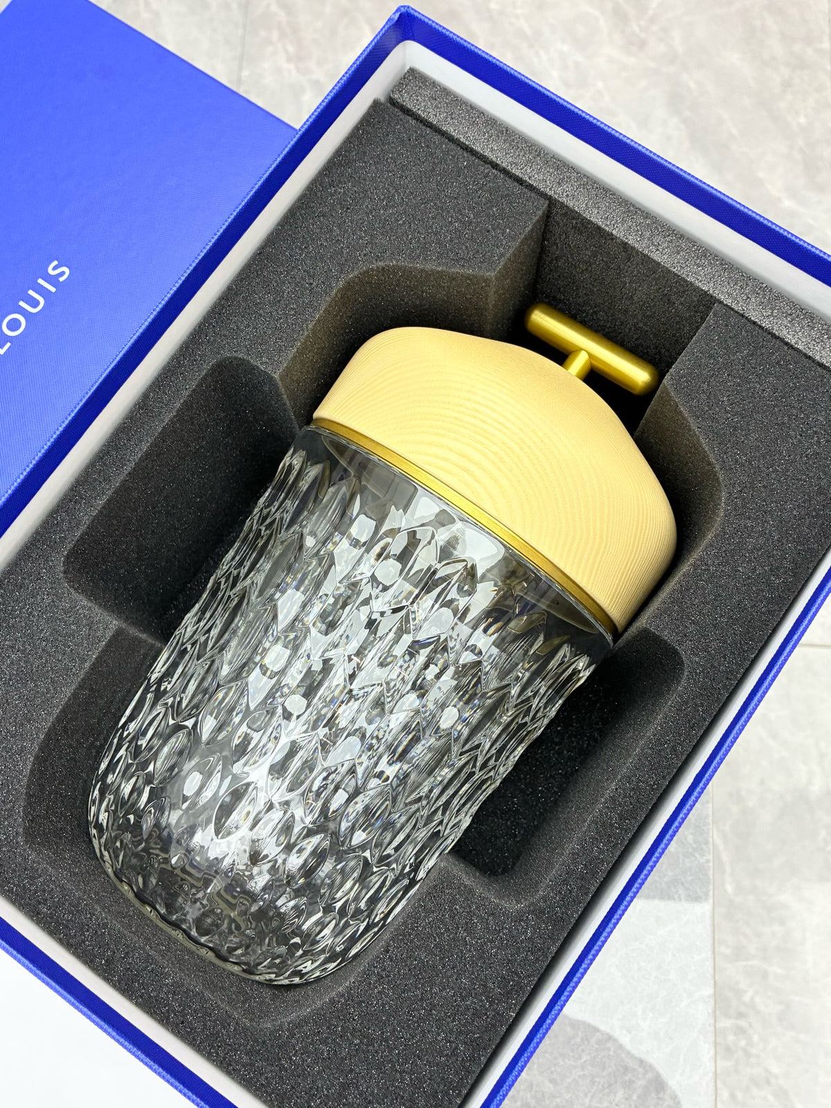 HERMÈS June 128 Saint-Louis Portable Pinecone Lamp – Natural Wood, 5 Brightness Levels, Brand New
