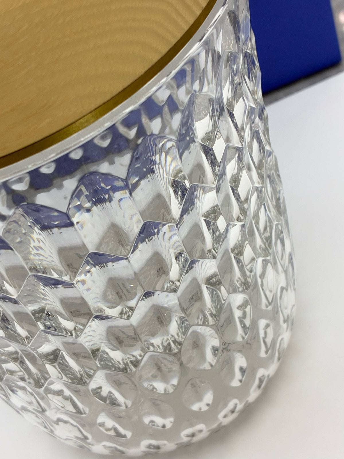 HERMÈS June 128 Saint-Louis Portable Pinecone Lamp – Natural Wood, 5 Brightness Levels, Brand New
