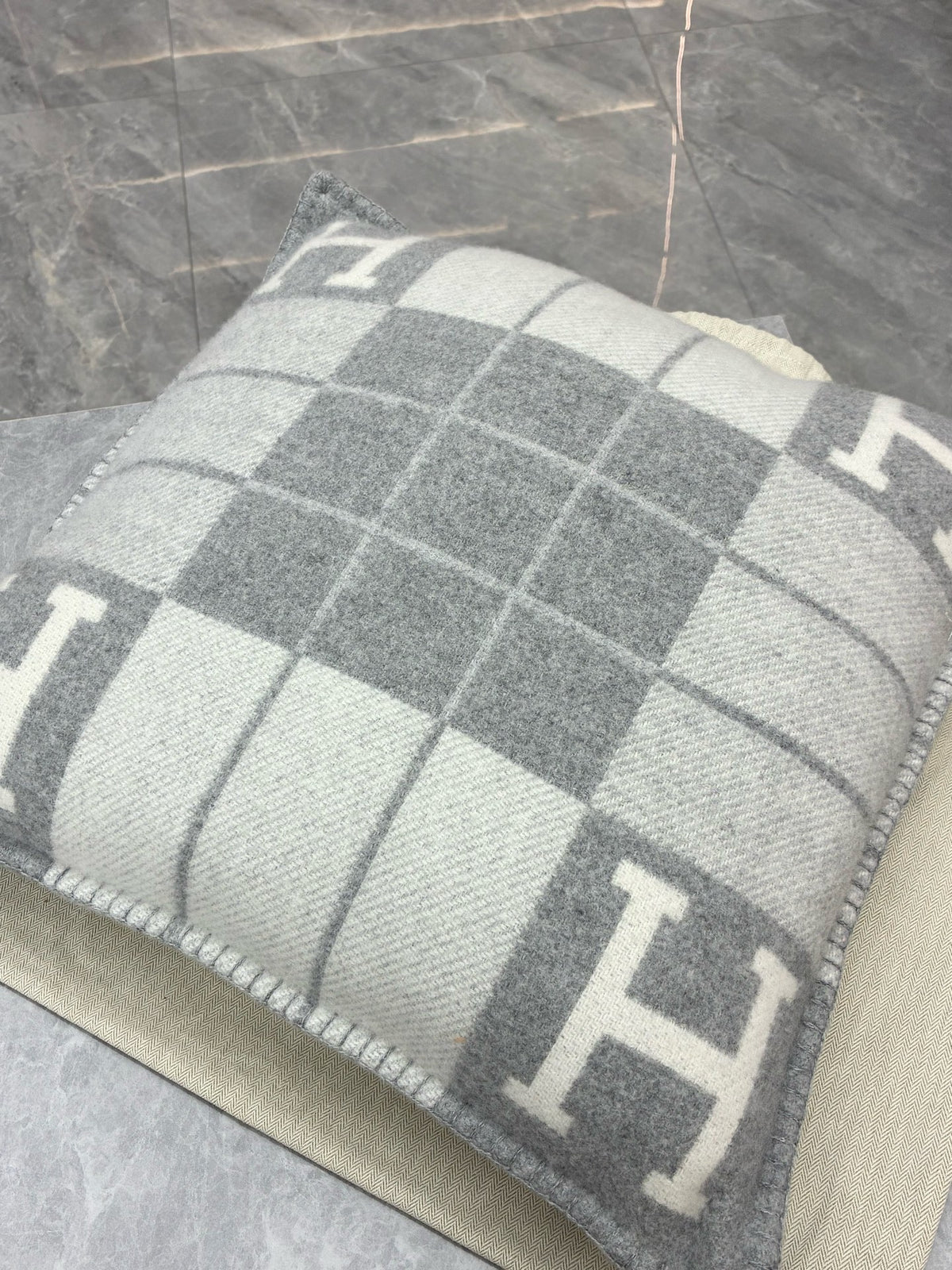 HERMÈS Avalon H Cushion – Gris & Ecru H Motif, Wool-Cashmere, Brand New