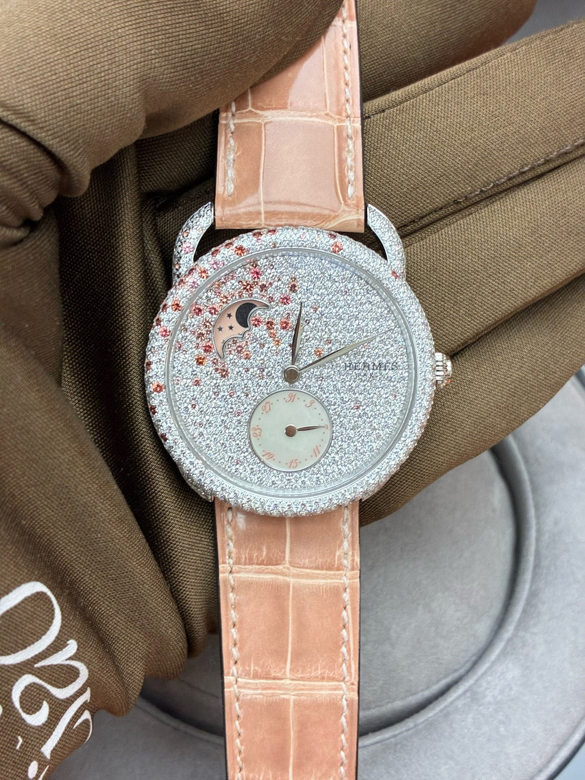 HERMÈS Arceau 38mm Midsummer Night's Dream – White Gold, Full Diamond Set, Pink Diamond Strap, Moon Phase, 2025, Brand New
