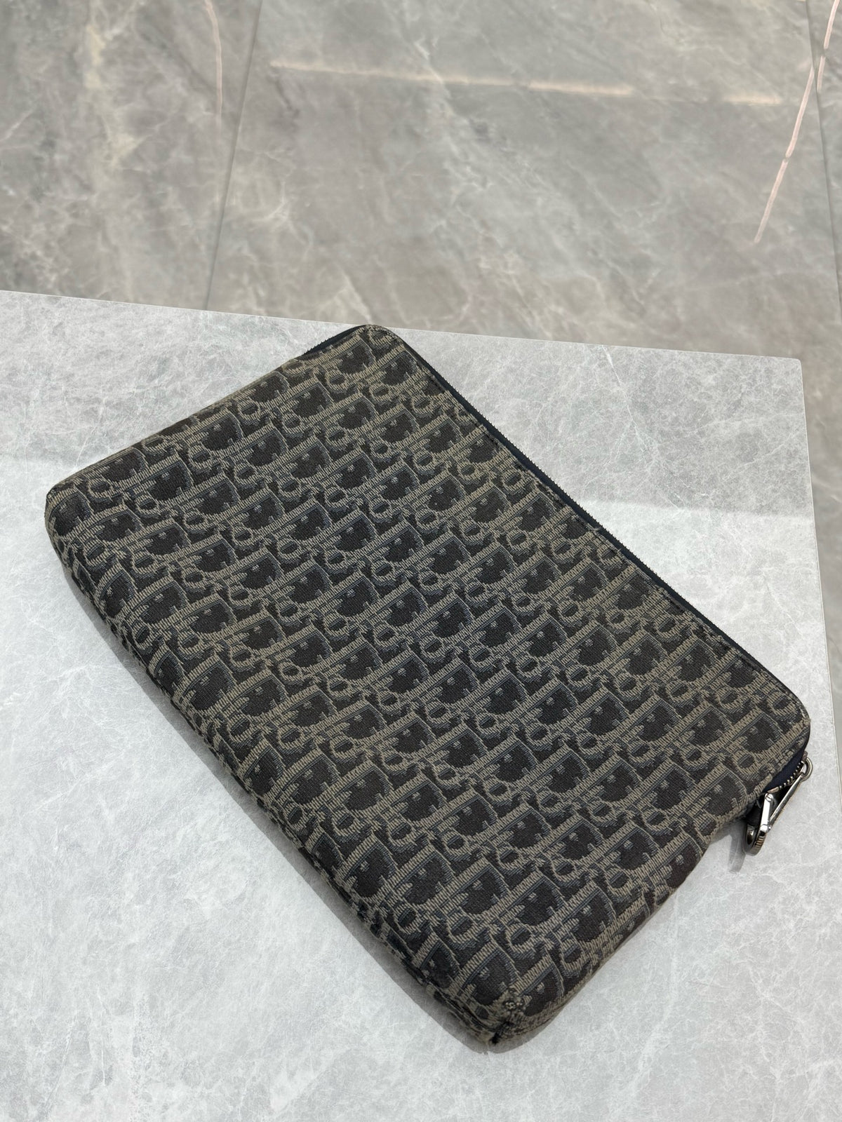 DIOR Oblique Pouch – Blue Dior Oblique Jacquard Canvas, Men's, Good Pre-Owned