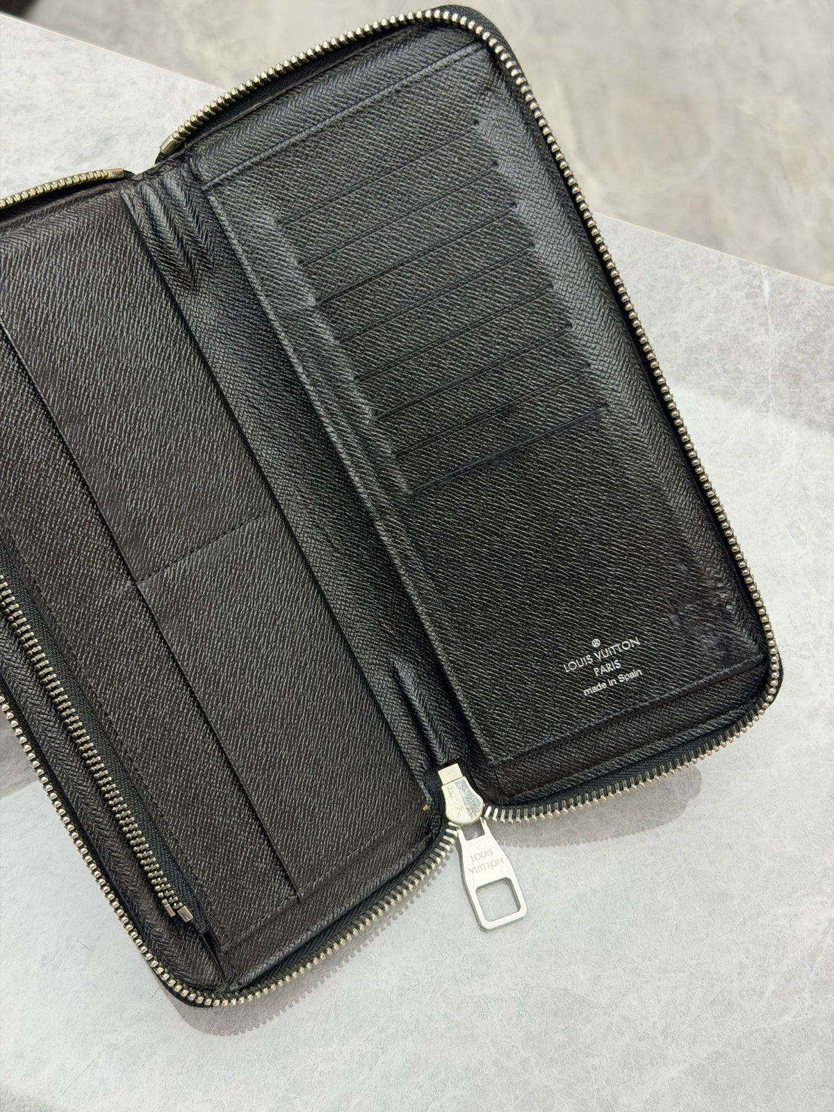 LOUIS VUITTON Long Zip Wallet – Damier Ebene Canvas, Good Pre-Owned