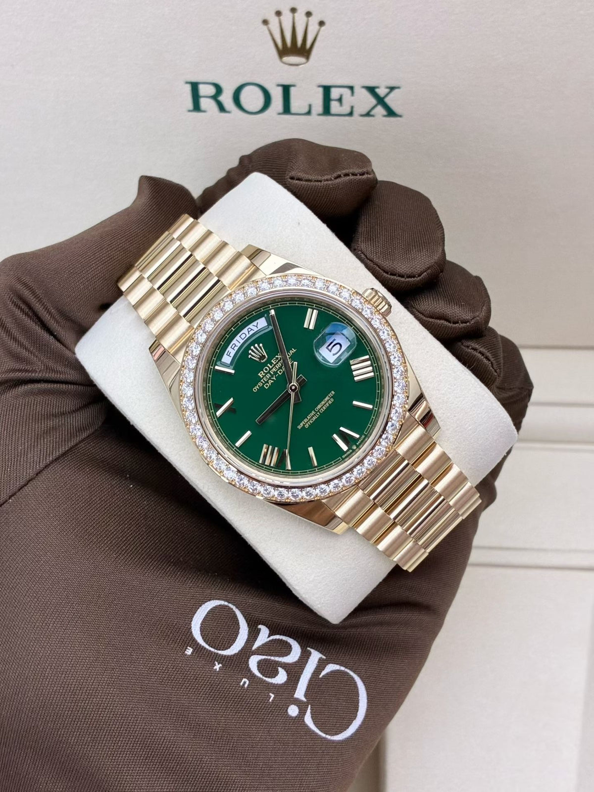 ROLEX Day-Date 40 228348RBR-0040 – Yellow Gold, Diamond-Set Bezel, Green Roman Dial, President Bracelet, 2026, Brand New (No Box)