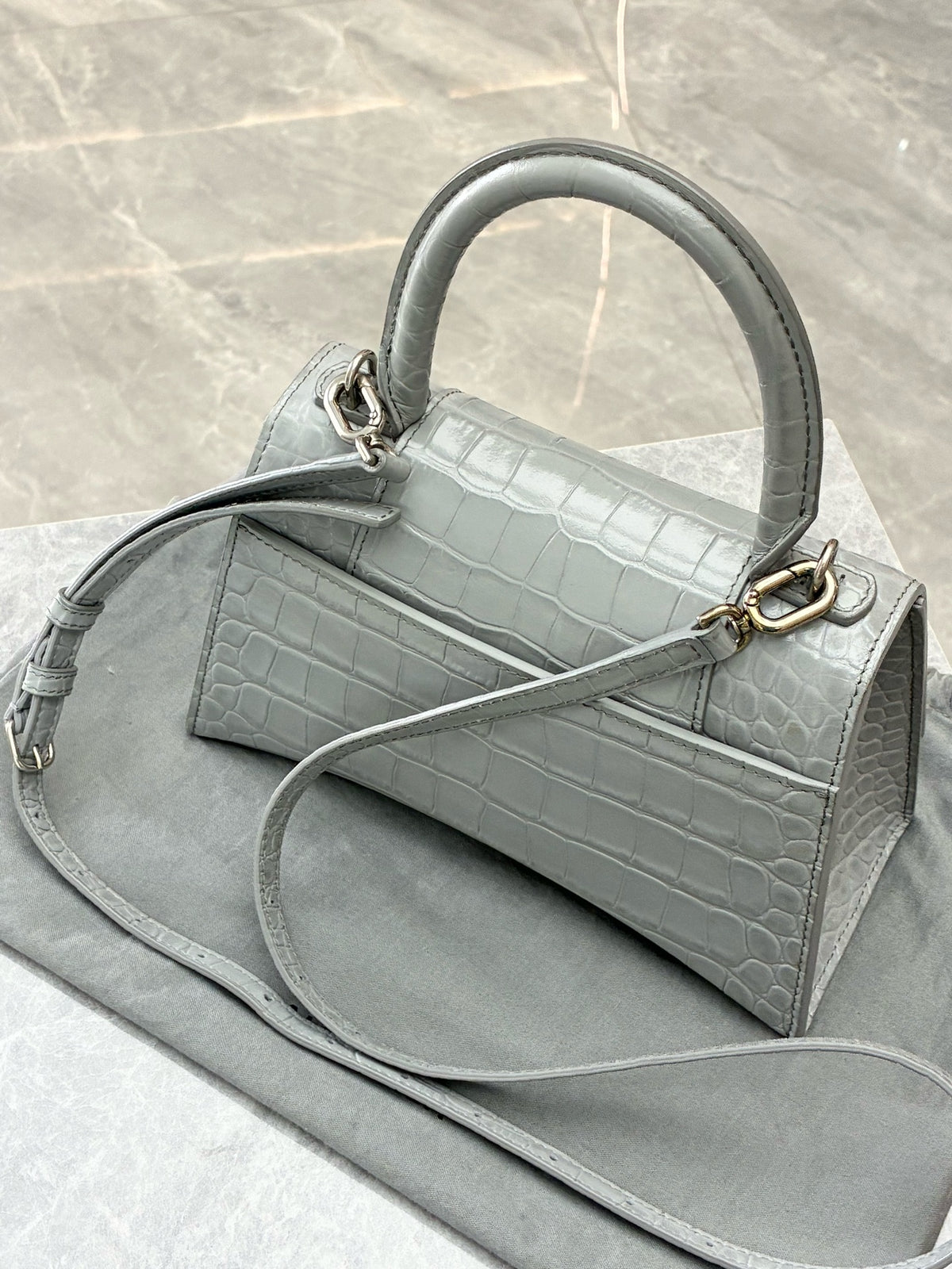 BALENCIAGA Hourglass Small – Grey Crocodile-Embossed Calfskin, Silver Hardware, Good Pre-Owned