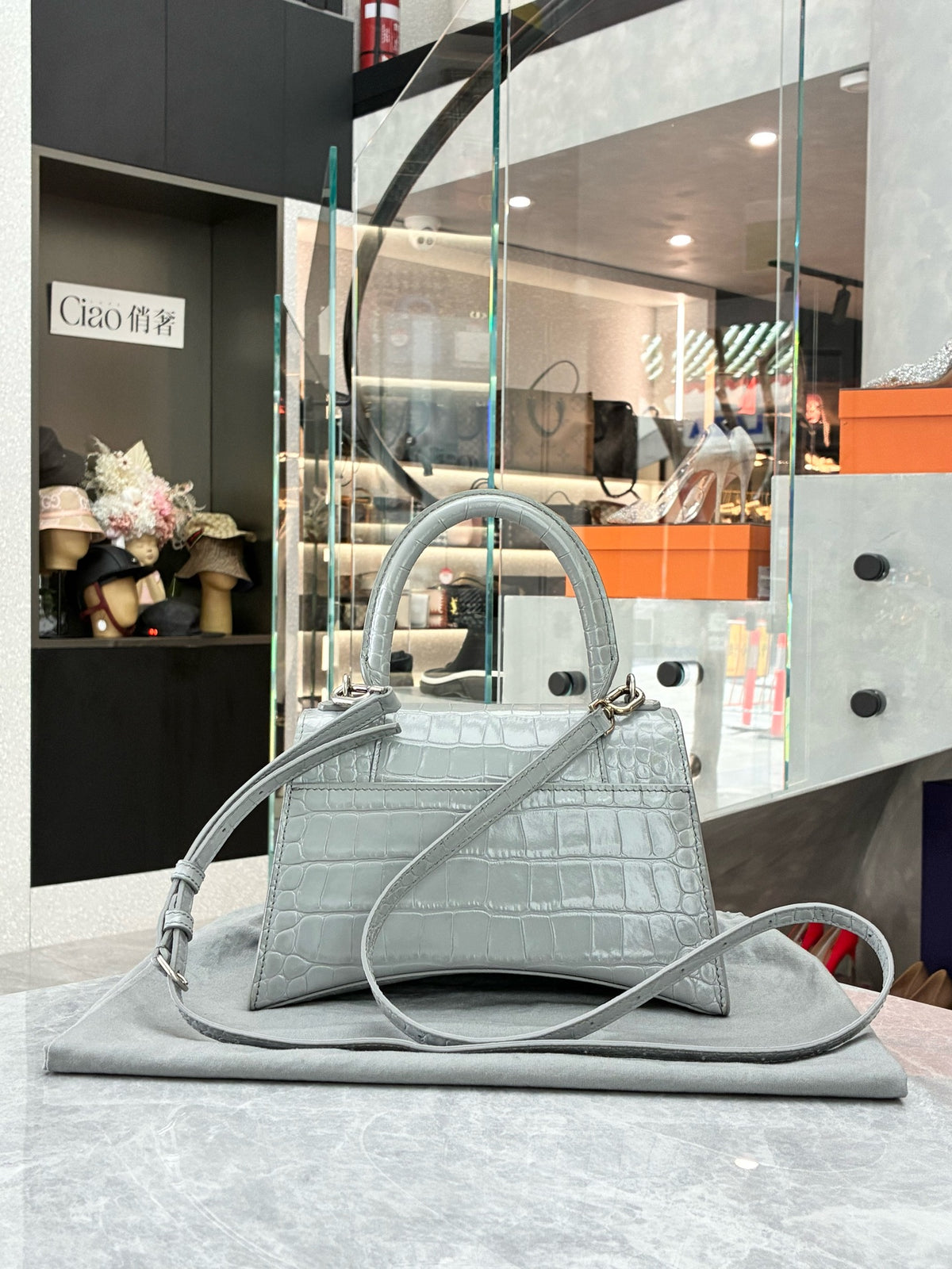 BALENCIAGA Hourglass Small – Grey Crocodile-Embossed Calfskin, Silver Hardware, Good Pre-Owned