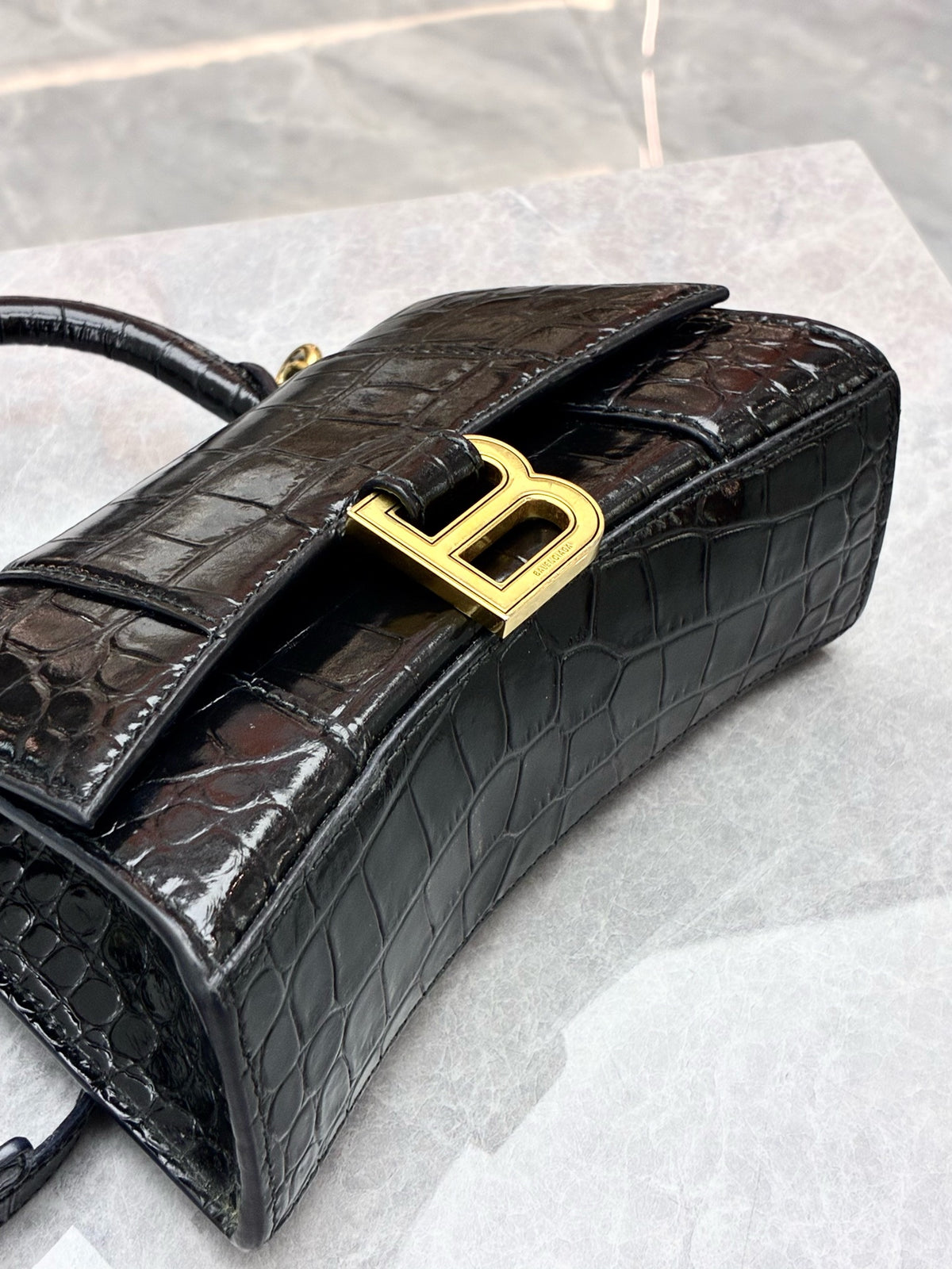 BALENCIAGA Hourglass XS – Black Crocodile-Embossed Calfskin, Gold Hardware, Good Pre-Owned