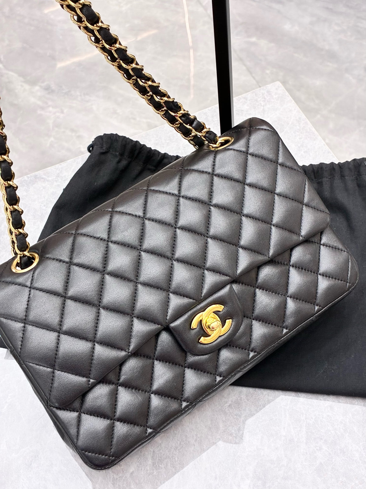 CHANEL Classic Flap Medium – Black Lambskin, Gold Hardware, 13 Series Card, Very Good Pre-Owned