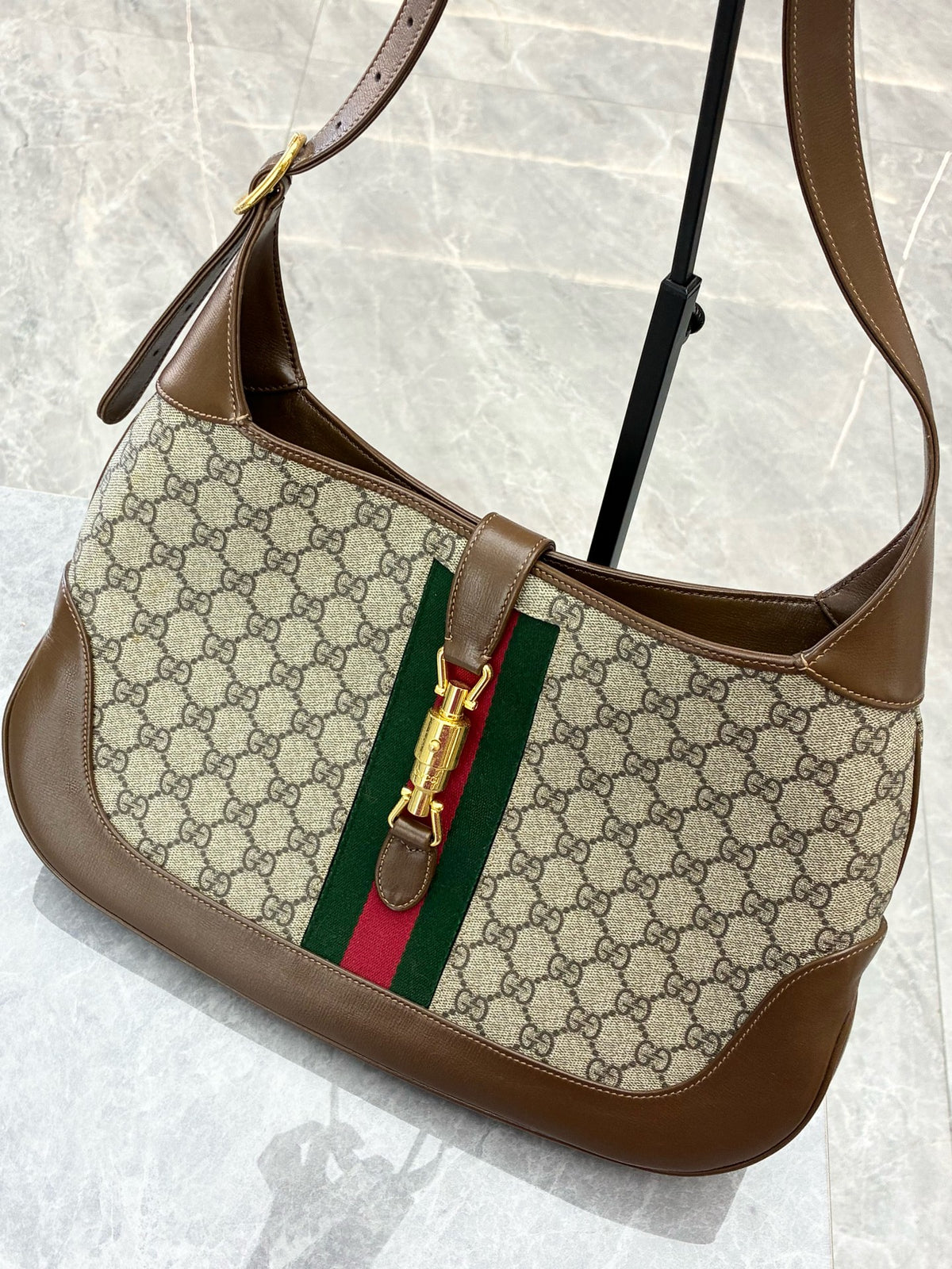 GUCCI Jackie 1961 Medium – Beige GG Supreme Canvas with Brown Leather Trim, Web Stripe, Gold Hardware, Good Pre-Owned