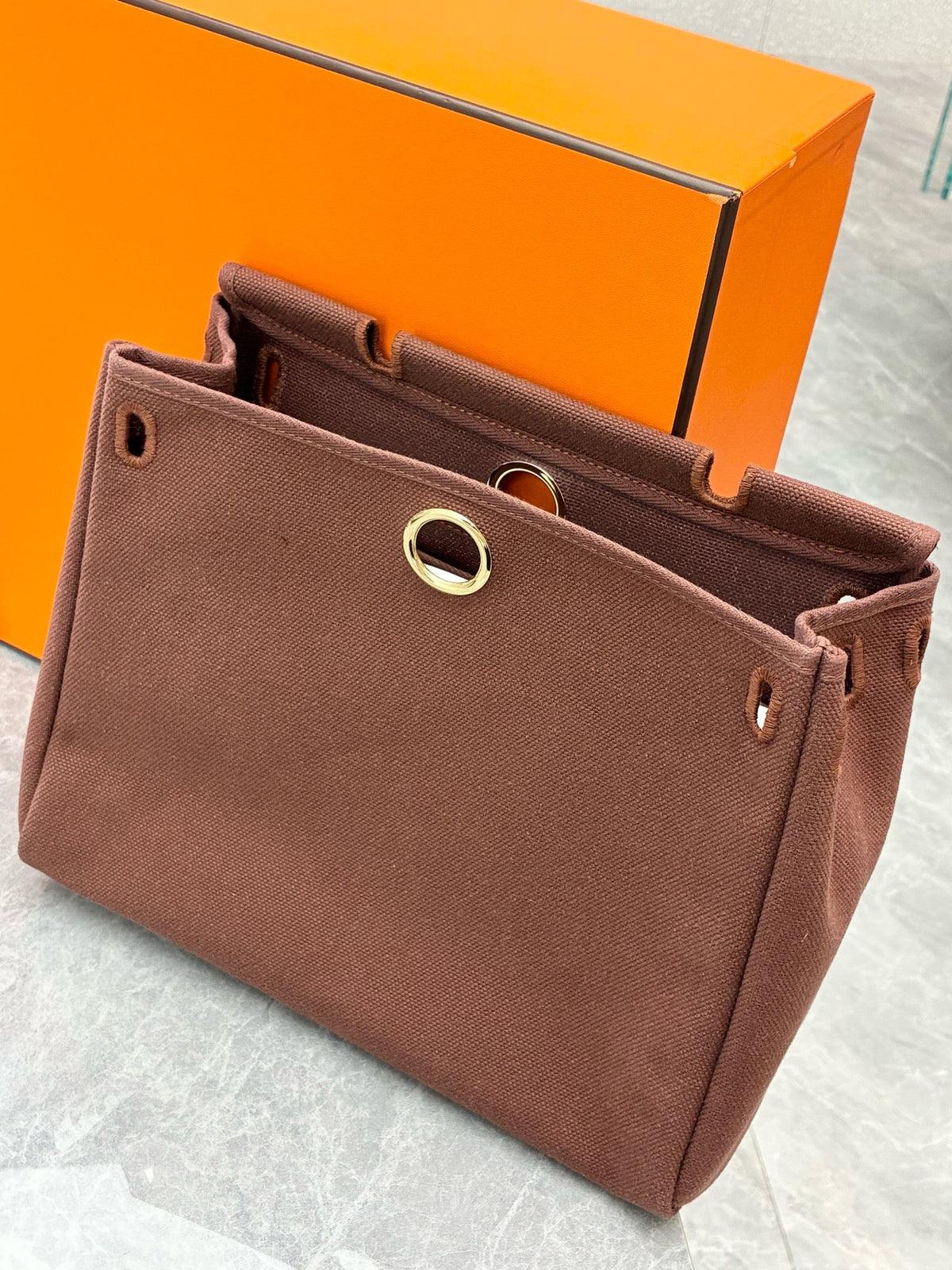 HERMÈS Herbag 31 – Ecru Toile Canvas with Vachetta Leather and Gold-Tone Hardware, E Stamp, Good Pre-Owned