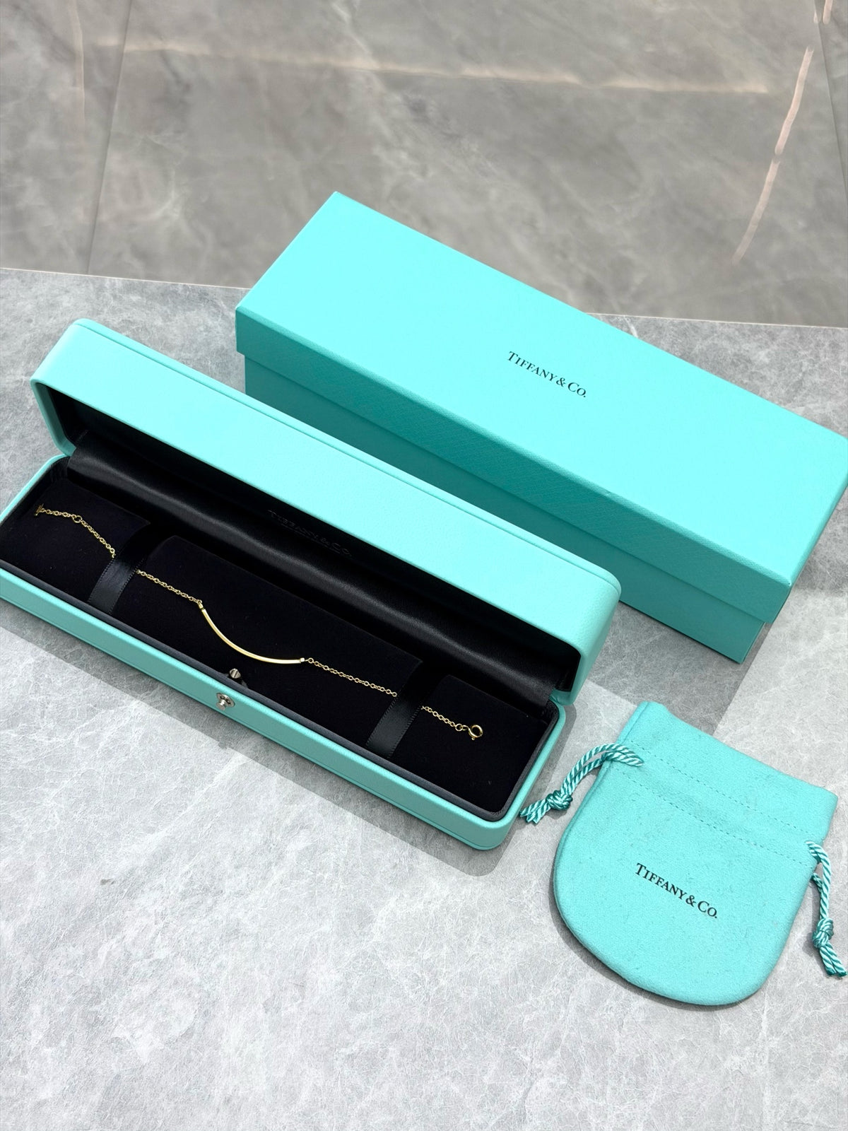 TIFFANY & CO. Chain Bracelet – 18K Yellow Gold, Medium Length 17.5 cm, Good Pre-Owned