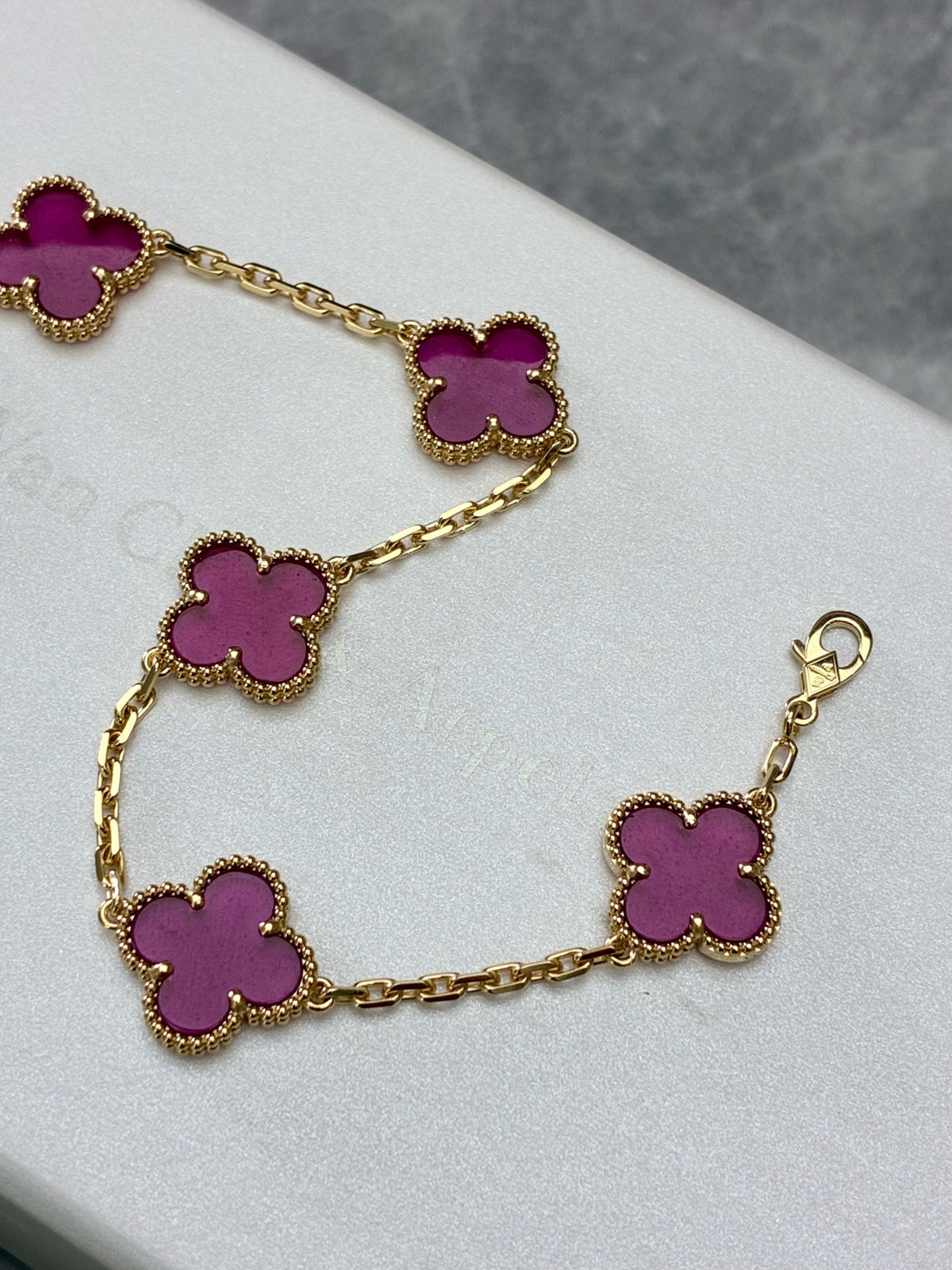 VAN CLEEF & ARPELS Vintage Alhambra Bracelet – Five Motifs in Pink Enamel with Beaded Gold Rims, Brand New