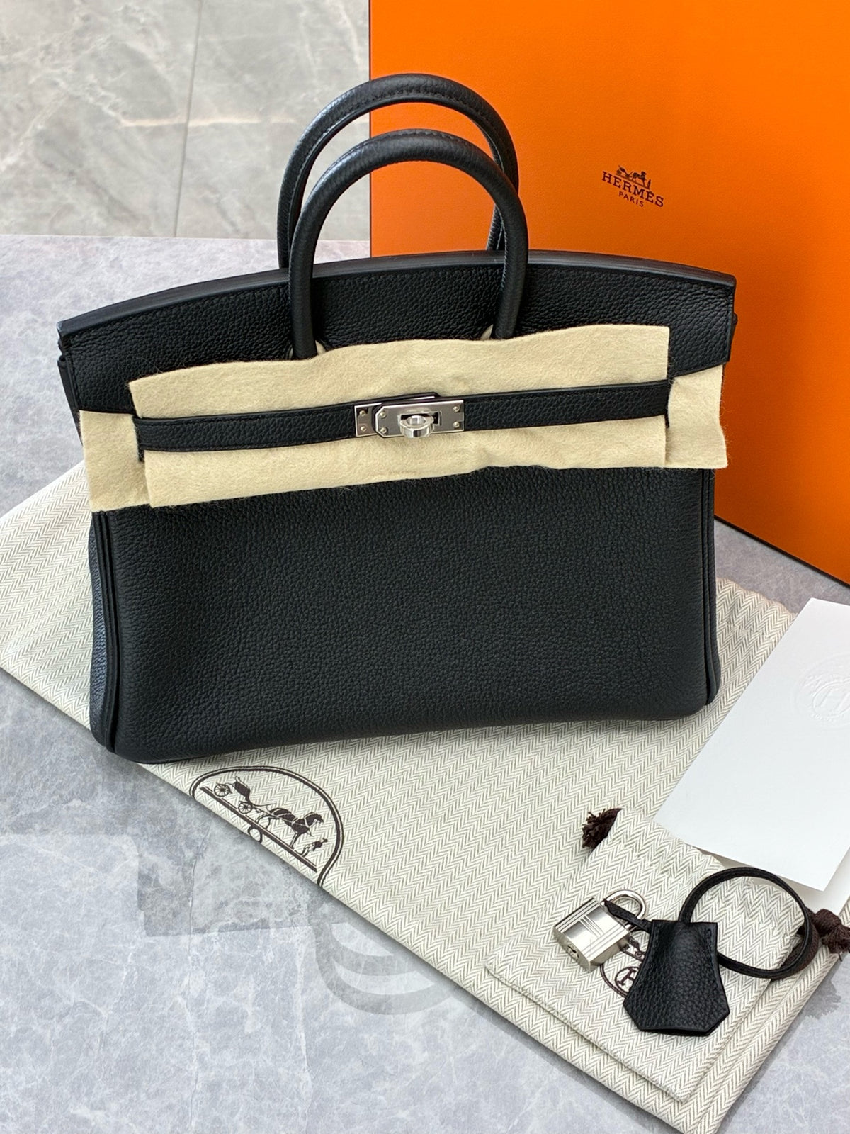 HERMÈS Birkin 25 – Black Togo Leather with Palladium Hardware, G Stamp, Brand New