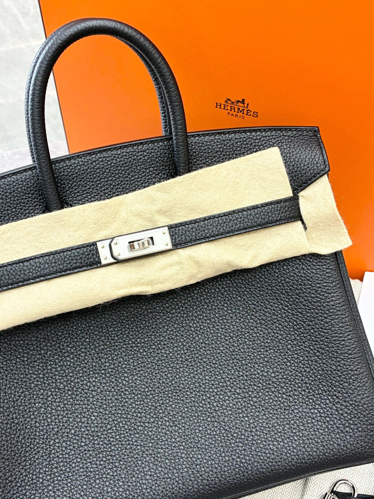 HERMÈS Birkin 25 – Black Togo Leather with Palladium Hardware, G Stamp, Brand New