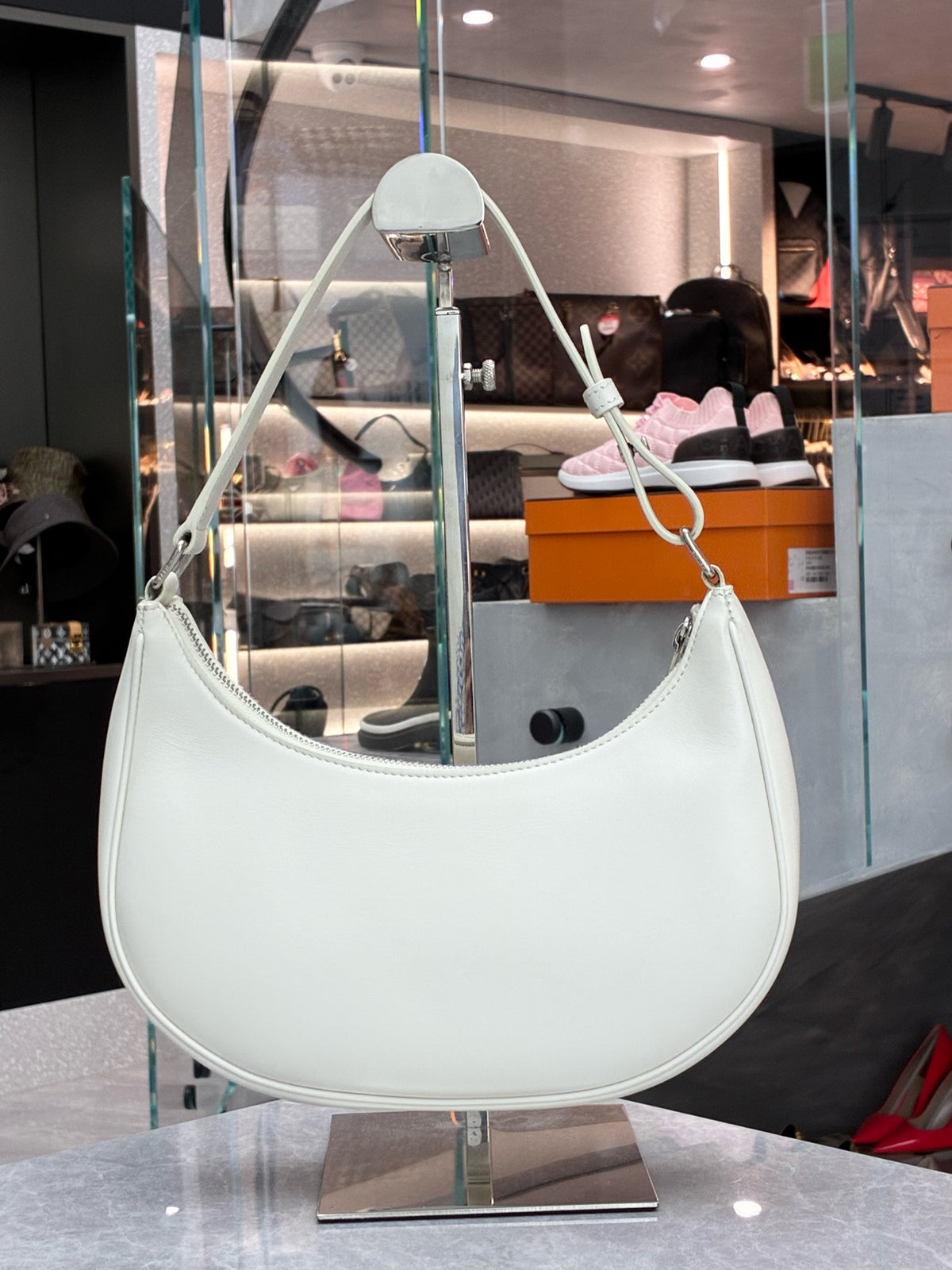 CELINE Ava Shoulder Bag – White Calfskin with Large Black CELINE Logo, Good Pre-Owned