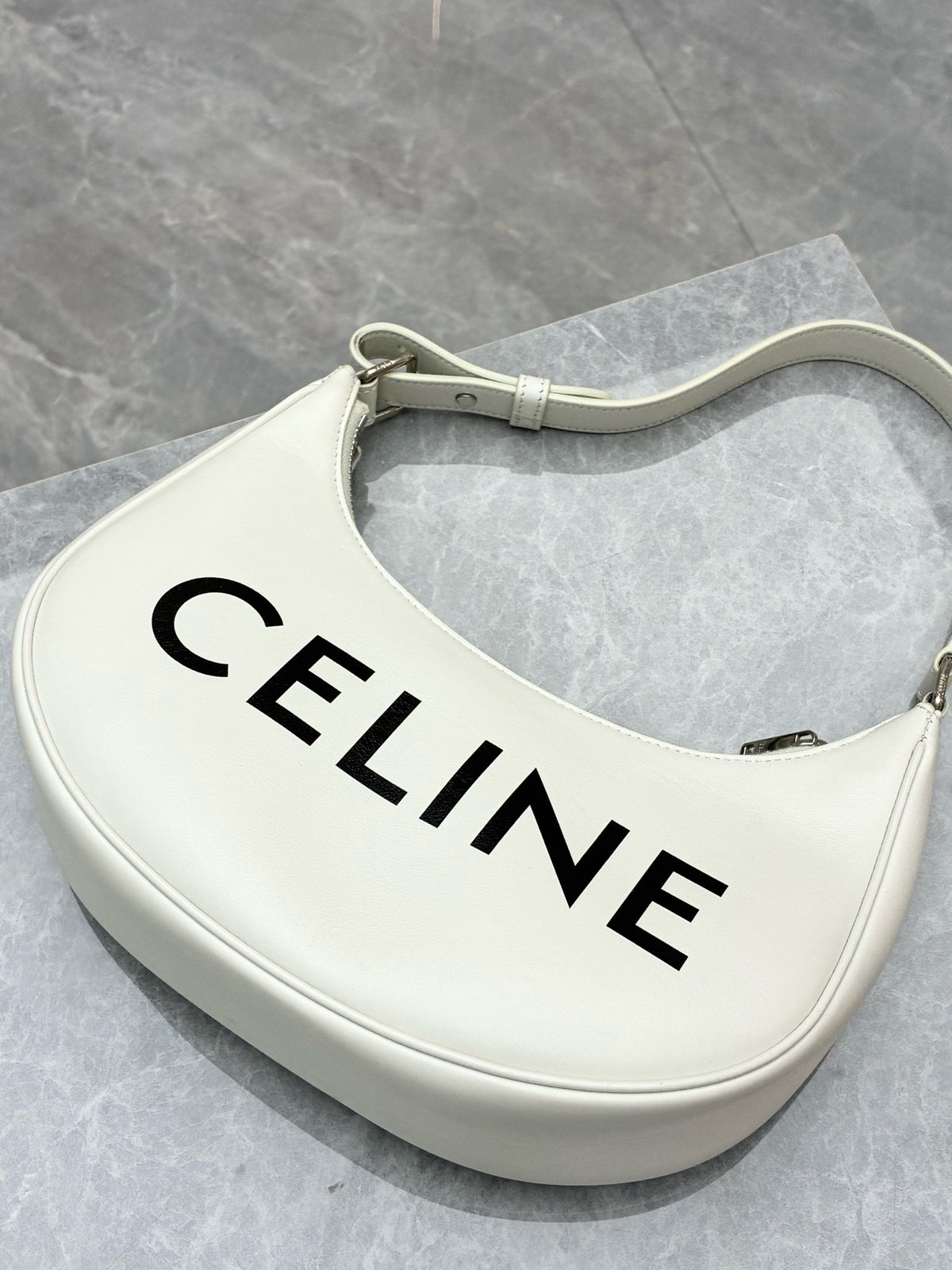 CELINE Ava Shoulder Bag – White Calfskin with Large Black CELINE Logo, Good Pre-Owned