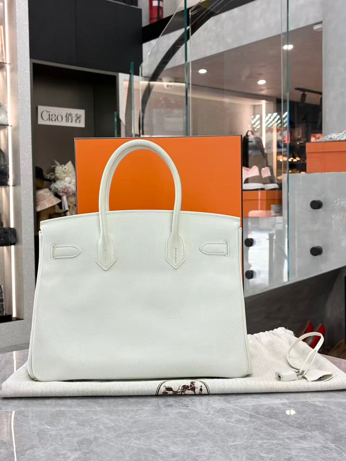 HERMÈS Birkin 30 – Blanc Epsom Leather with Palladium Hardware, M Stamp, Good Pre-Owned