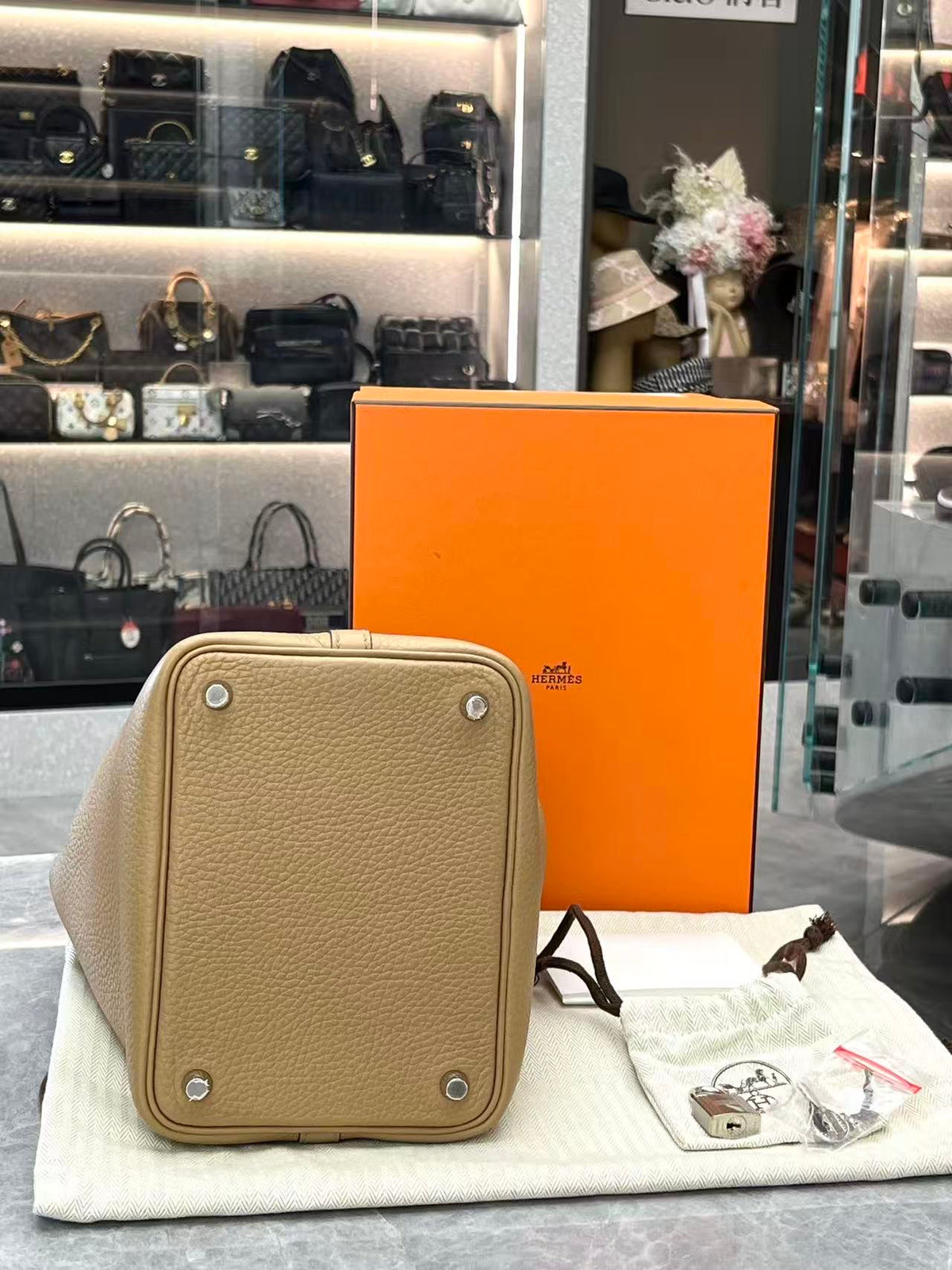 HERMÈS Picotin Lock 18 – Biscuit Clemence Leather with Palladium Hardware, W Stamp, Excellent Pre-Owned