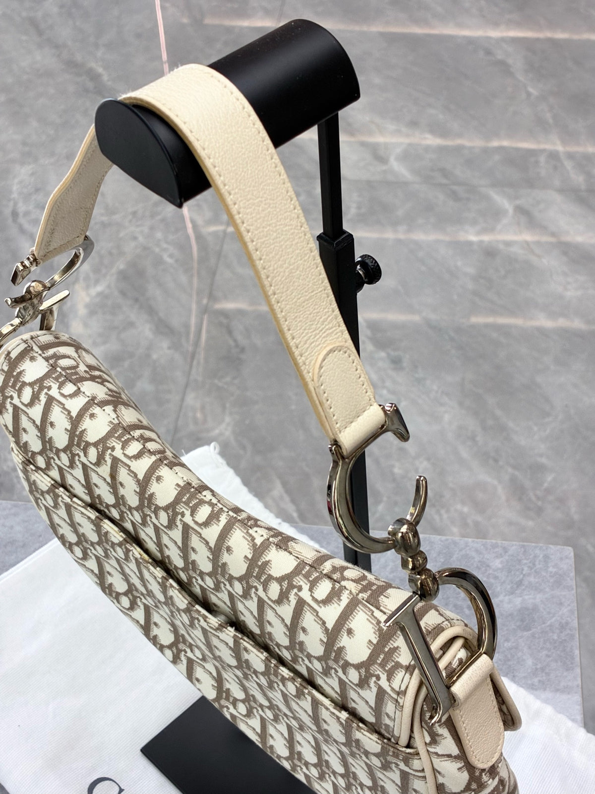 CHRISTIAN DIOR Saddle Bag – Embroidered Oblique Jacquard with Floral Embroidery, 2005 John Galliano, Good Pre-Owned
