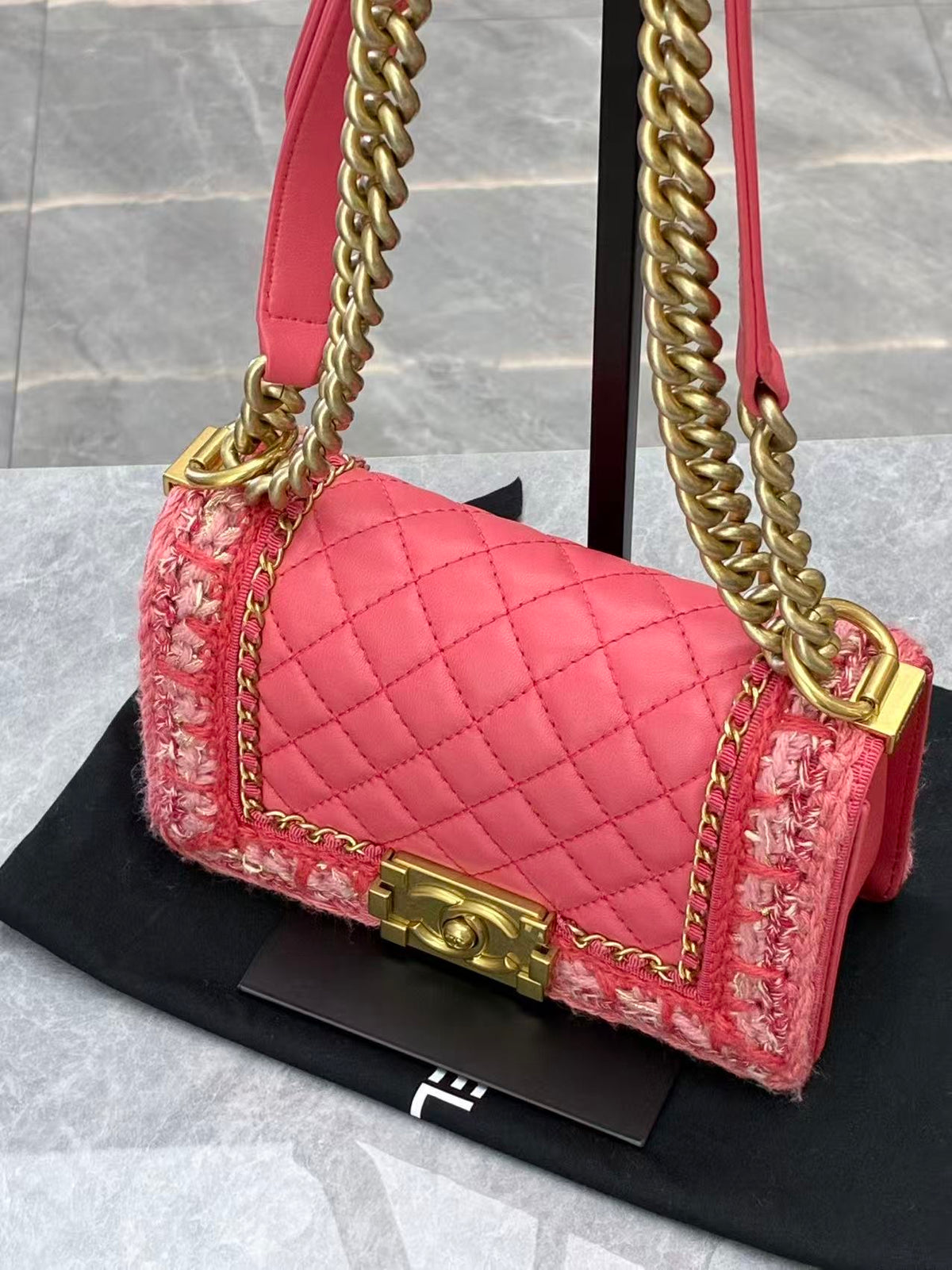 CHANEL Le Boy Small – Coral Pink Quilted Lambskin with Tweed Trim and Gold-Tone Hardware, 23 Series, Excellent Pre-Owned