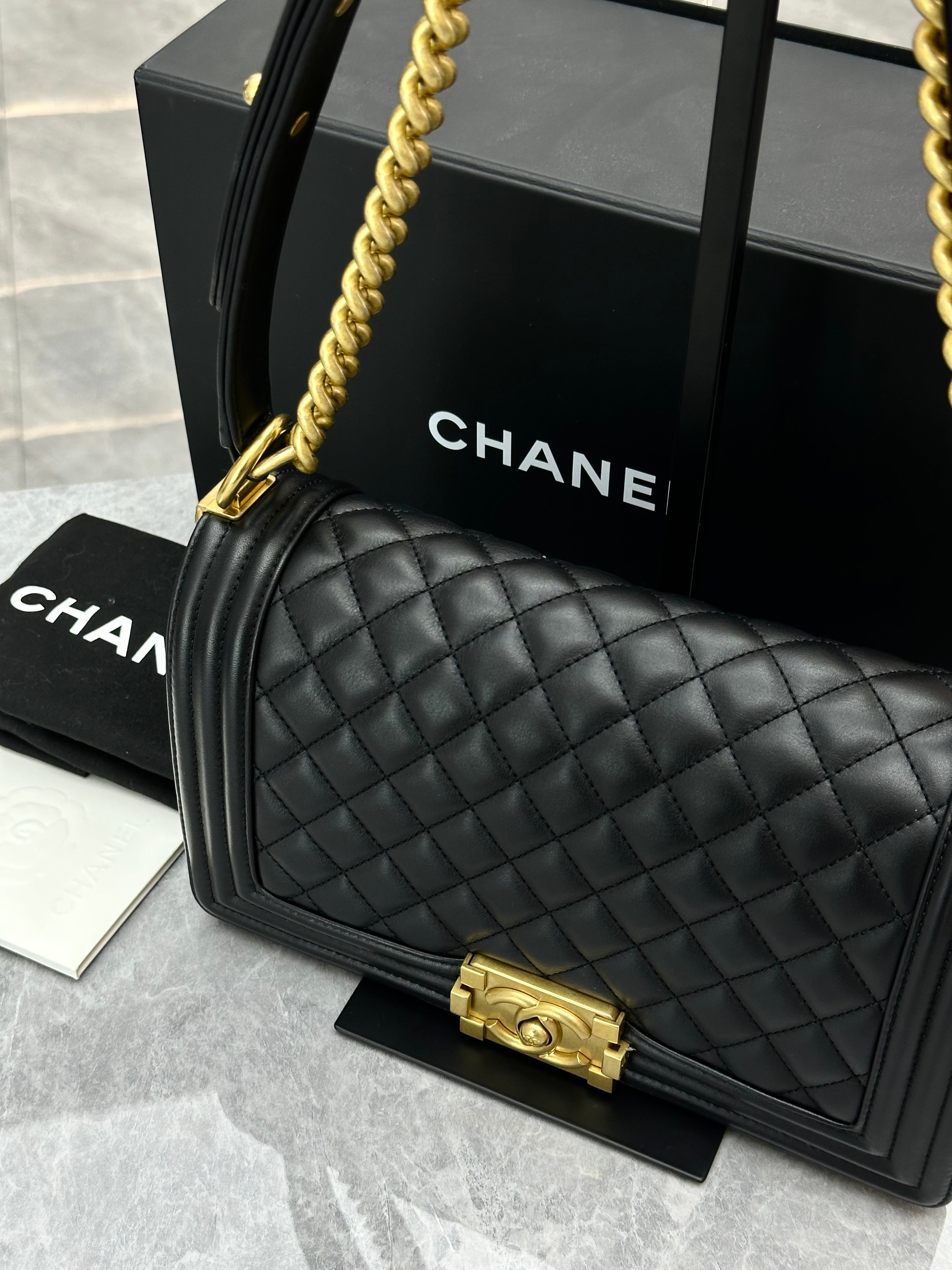 Chanel Medium Boy Chanel leboy Gold-Tone Metal Black