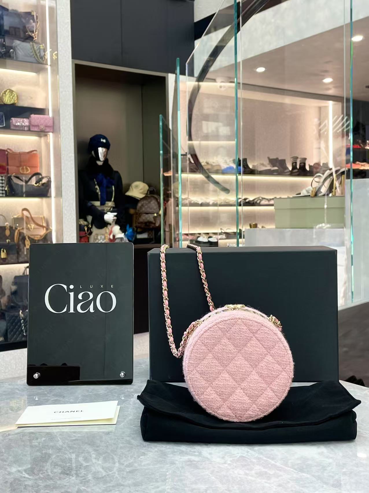Chanel Pink Tweed Round Chain Shoulder Bag